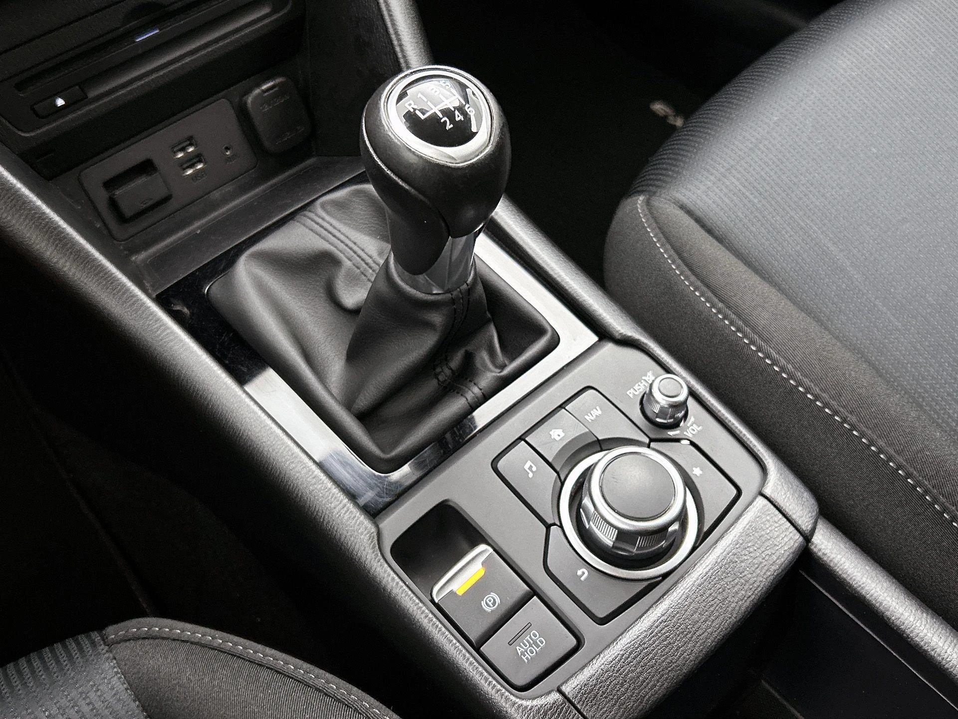 Mazda-CX-3-image-21