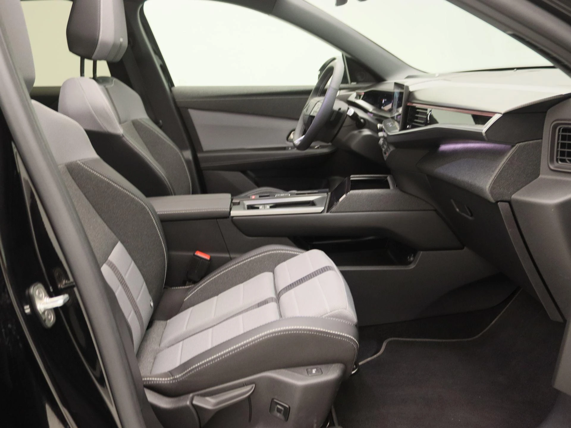 Opel-Grandland-image-24