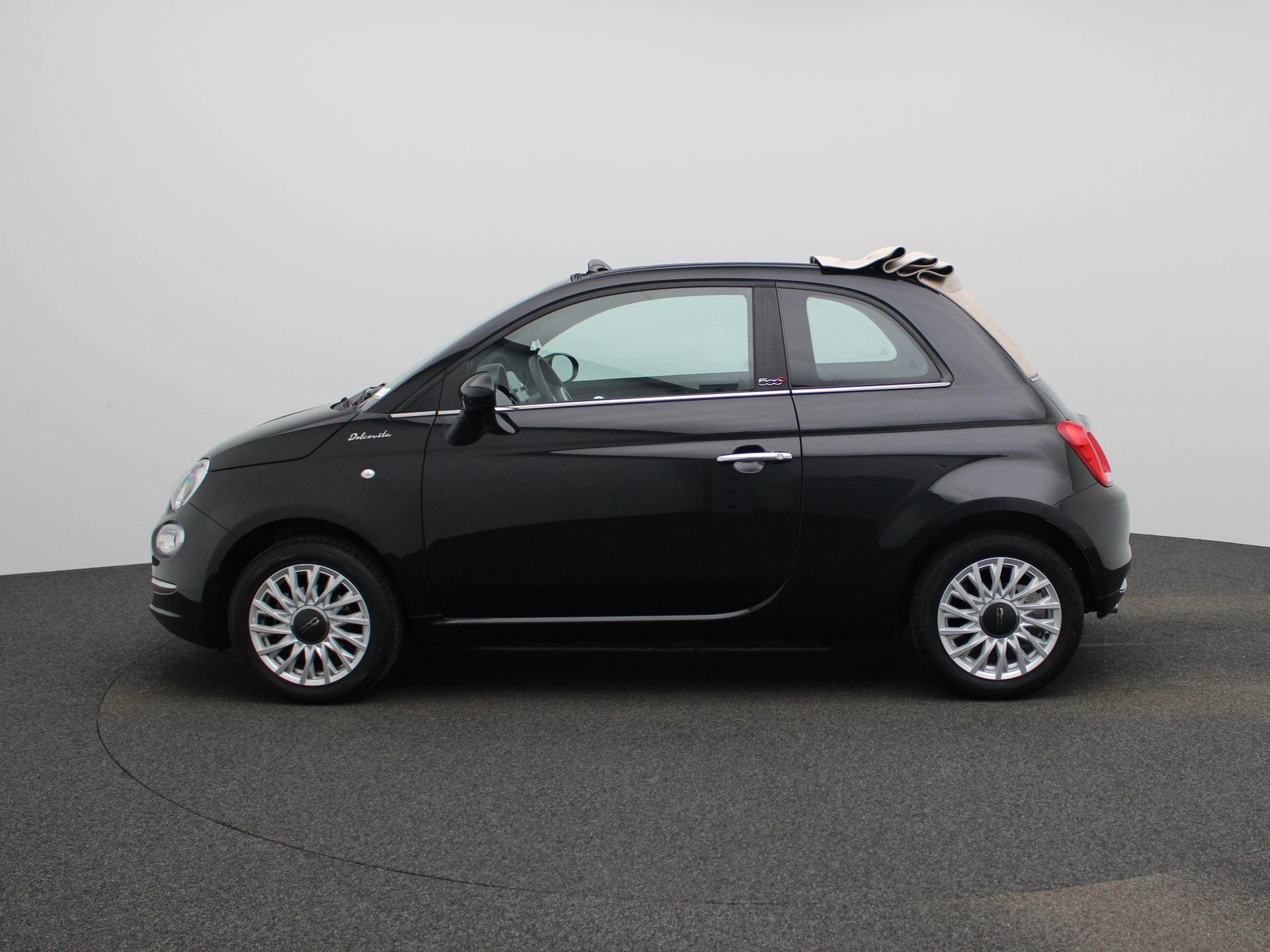 Fiat-500C-image-3