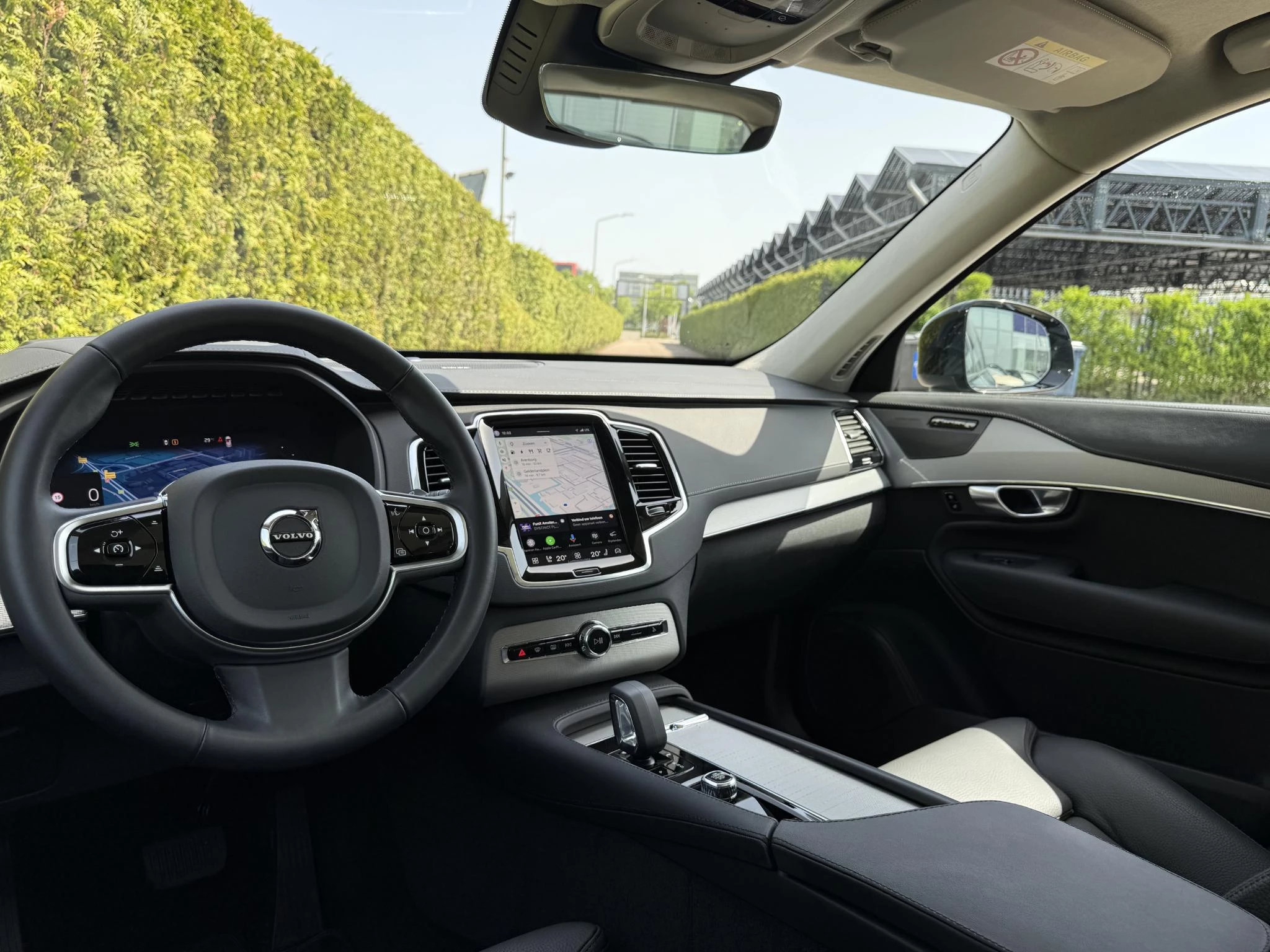 Volvo-XC90-image-2
