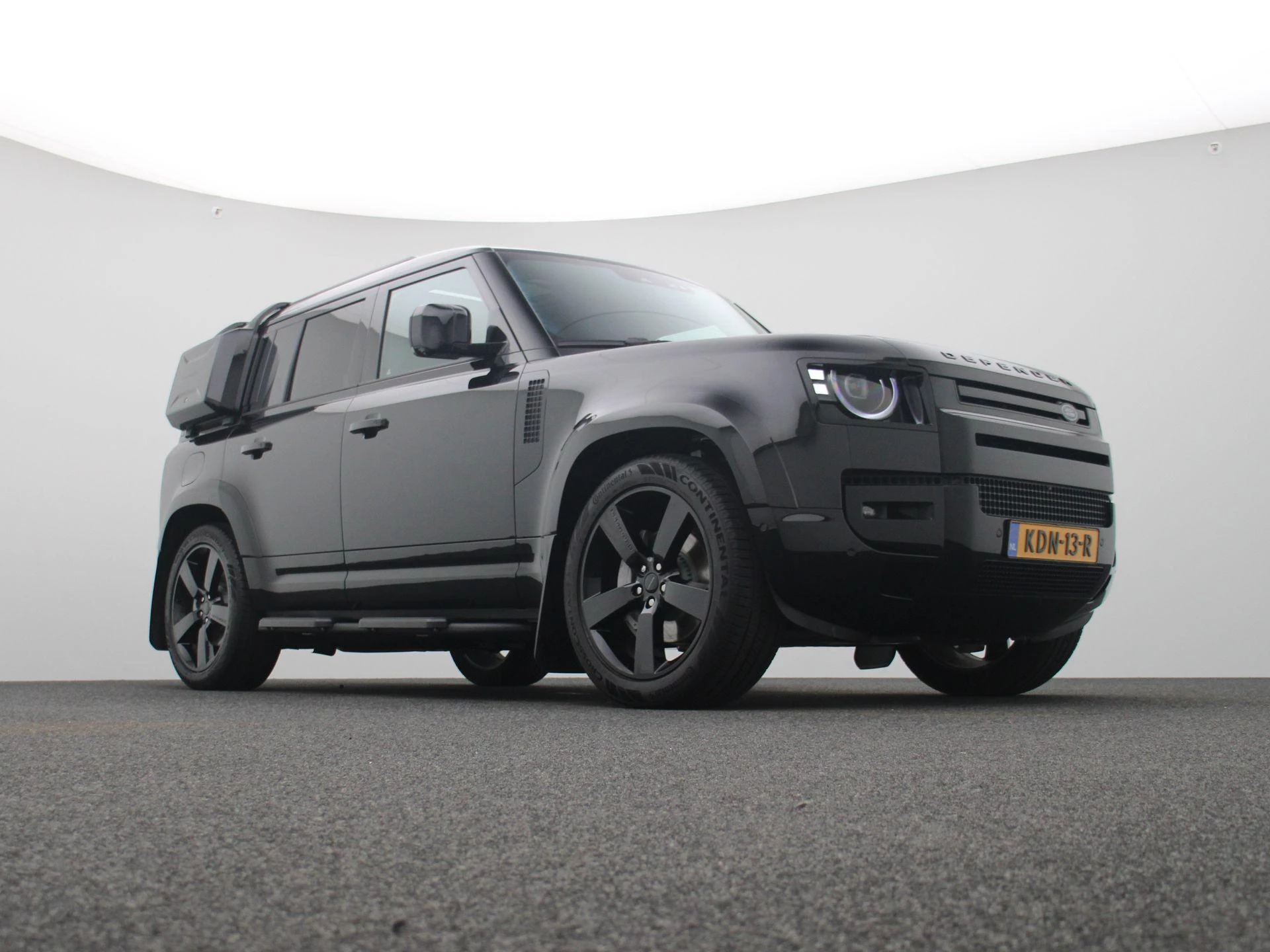 Land Rover-Defender-image-58