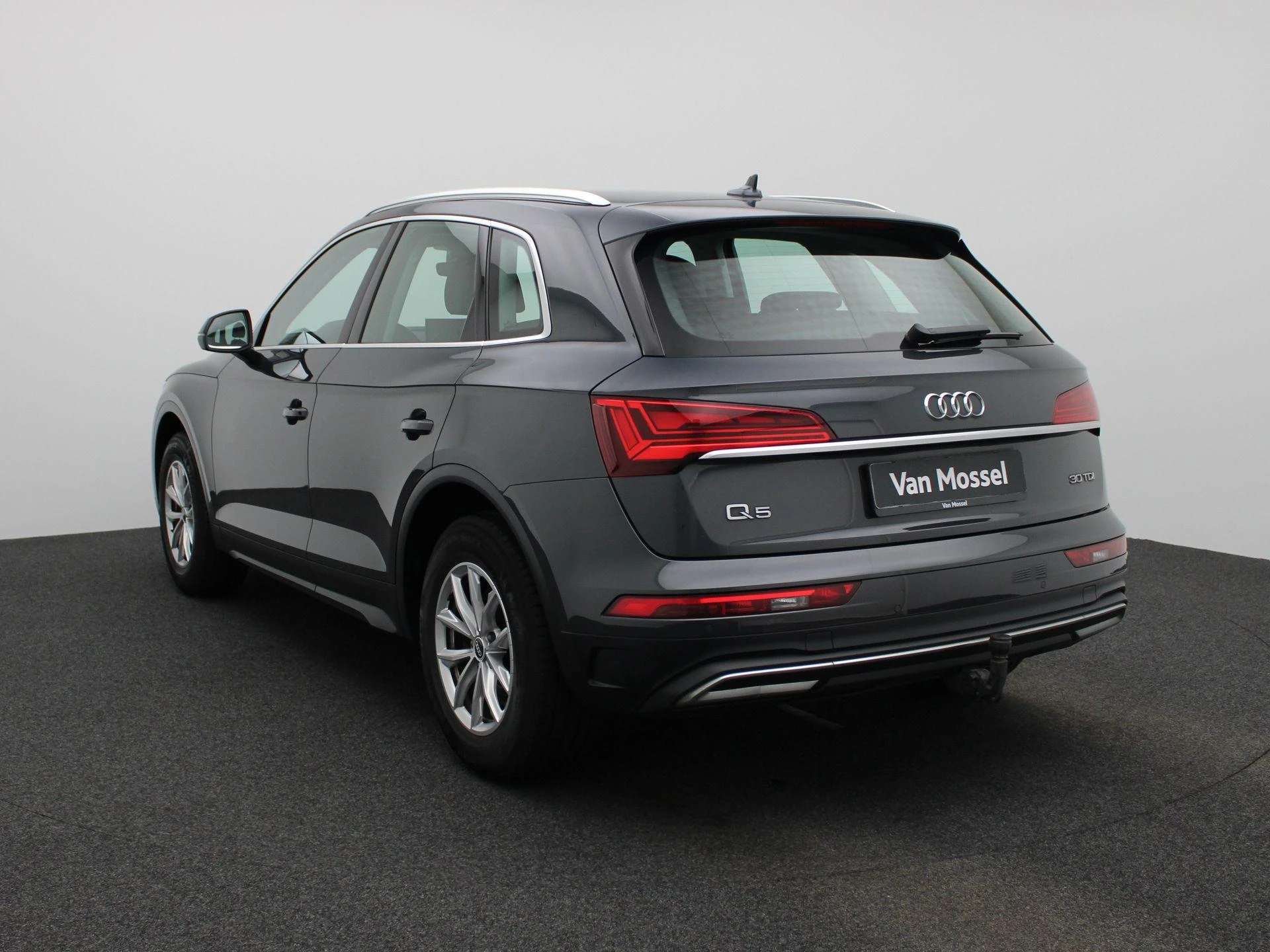 Audi-Q5-image-1