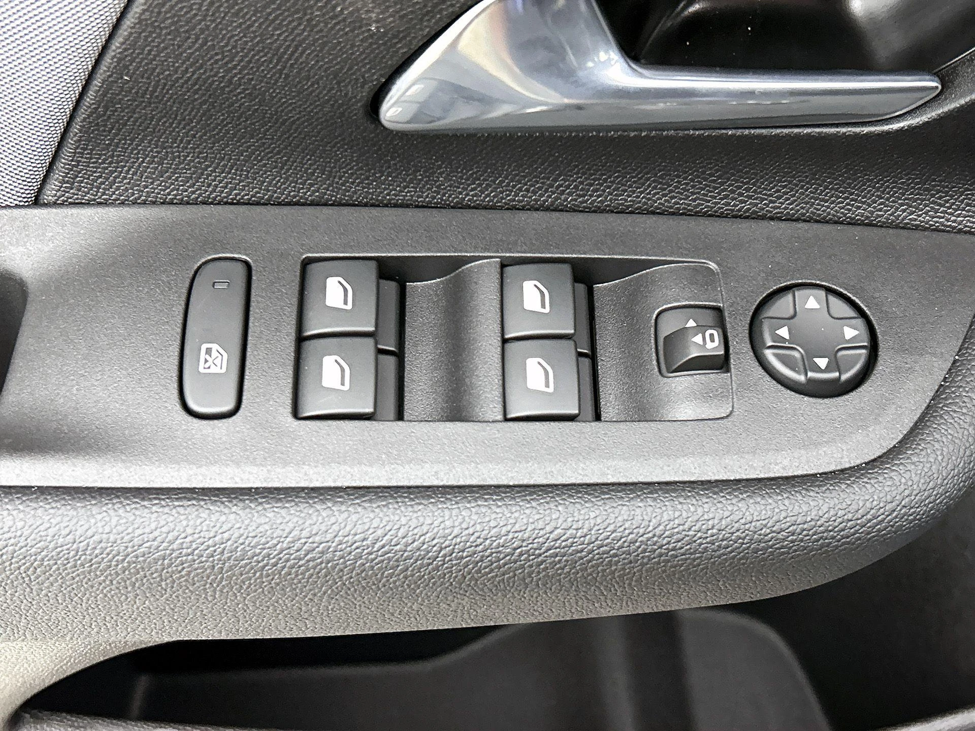 Opel-Mokka-image-35