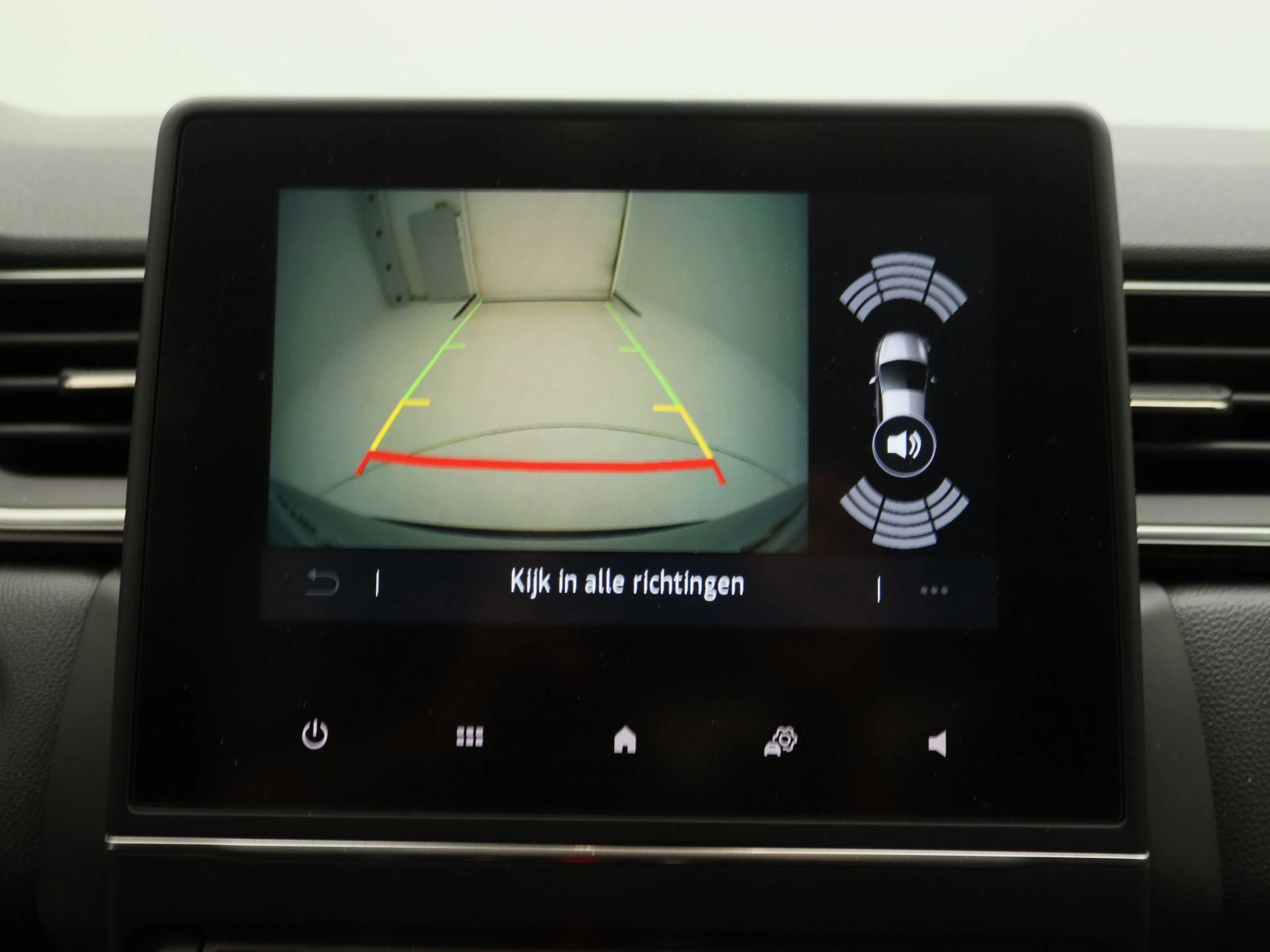 Renault-Captur-image-16