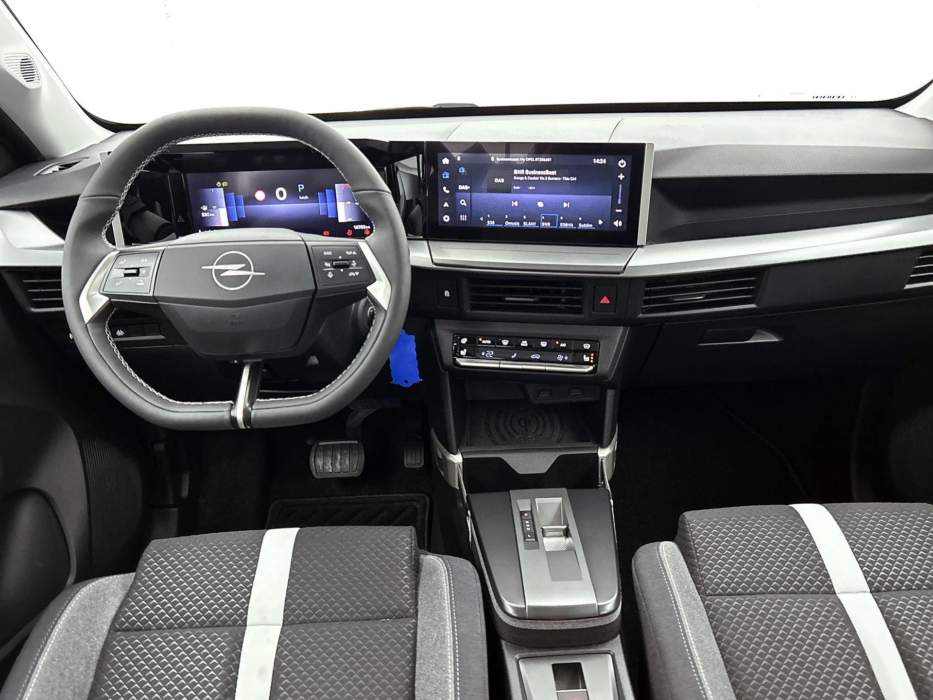 Opel Frontera 1.2 Turbo Hybrid Edition