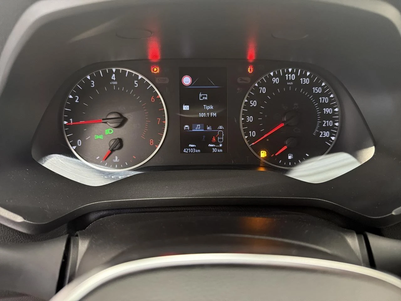 Renault-Captur-image-10