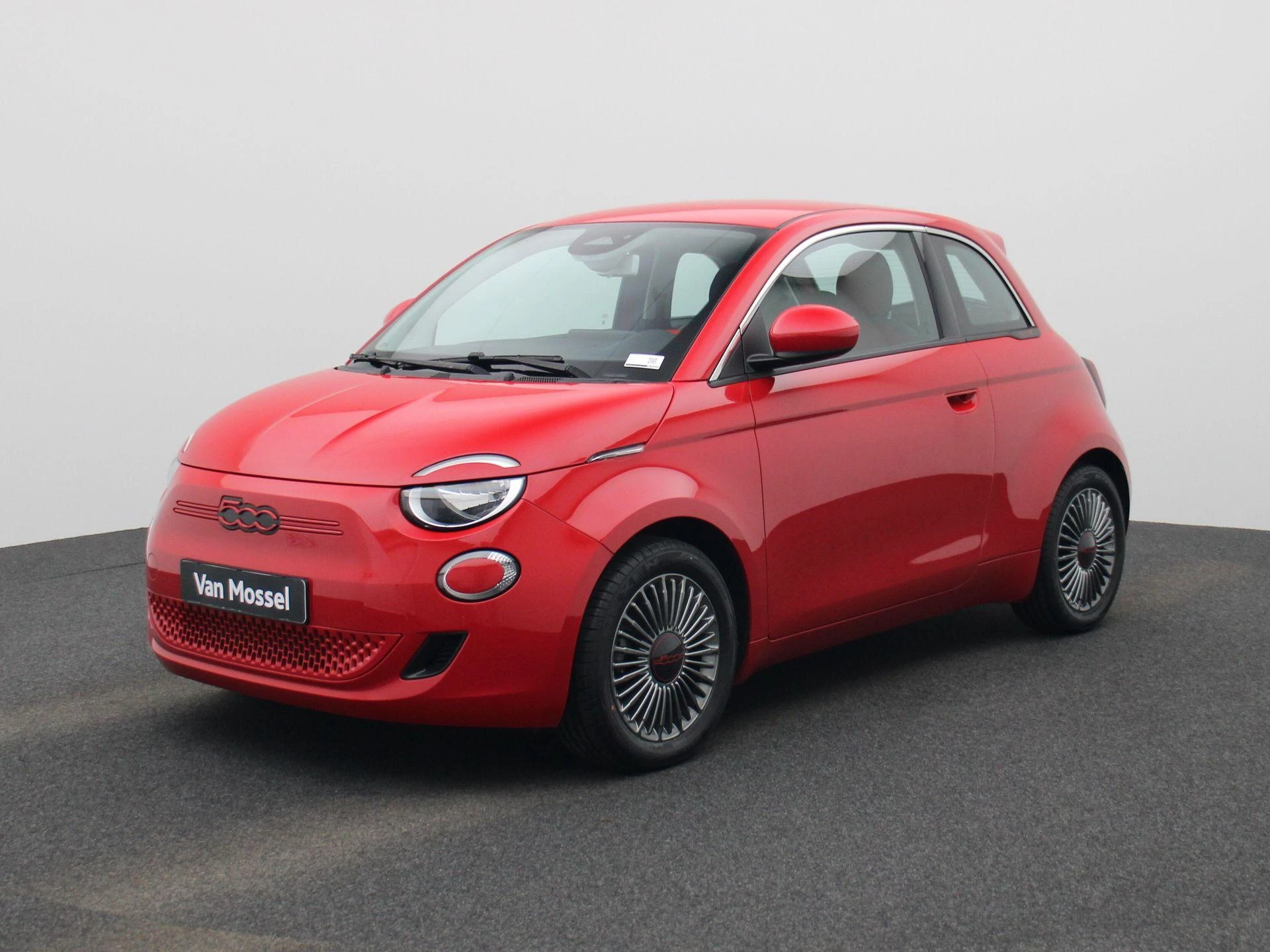 Fiat-500-image-0