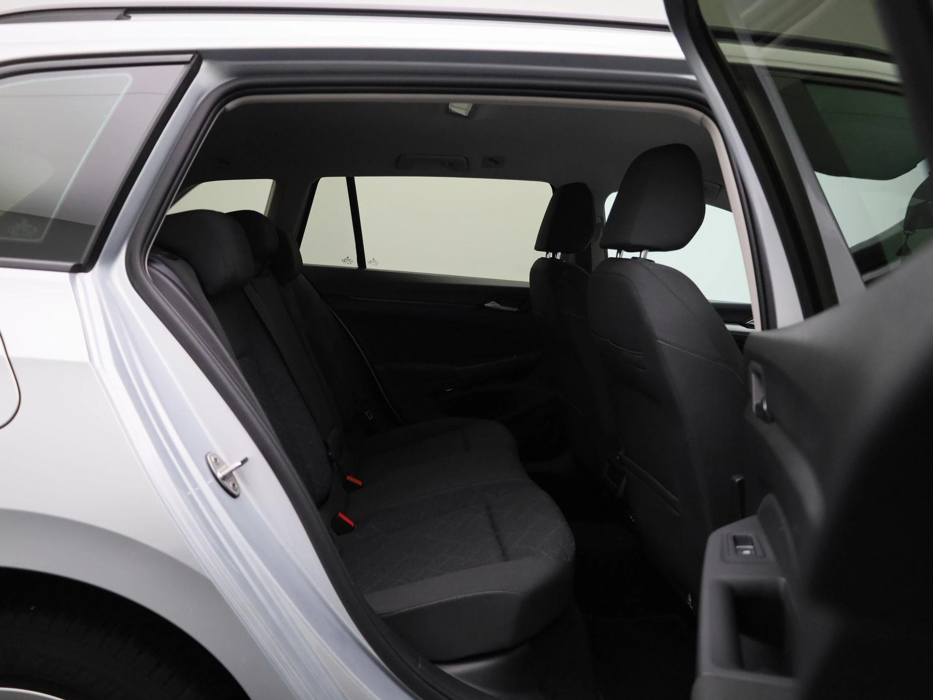 Volkswagen Golf Variant 1.0 eTSI Life Business