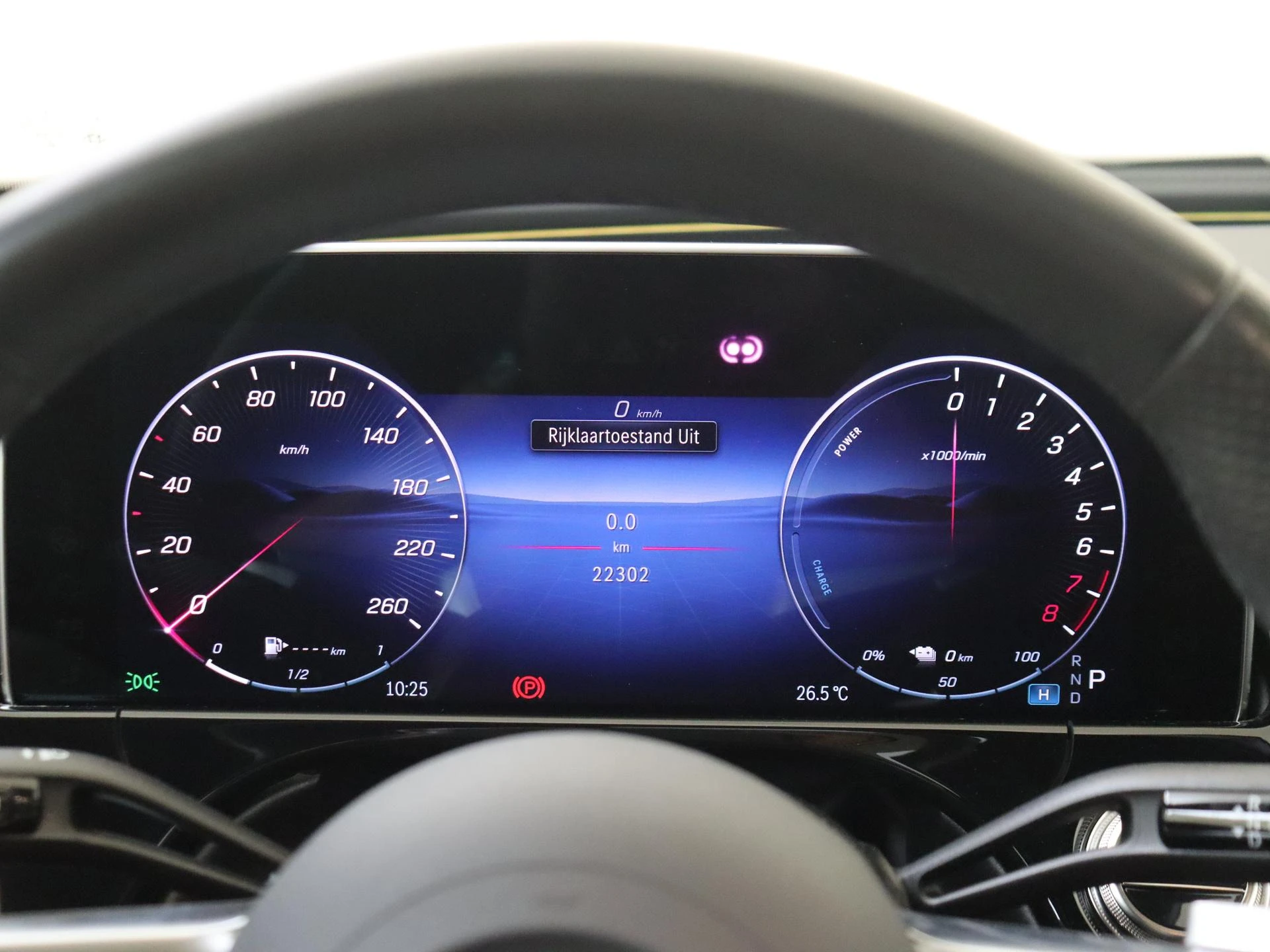 Mercedes-Benz-E-Klasse-image-11