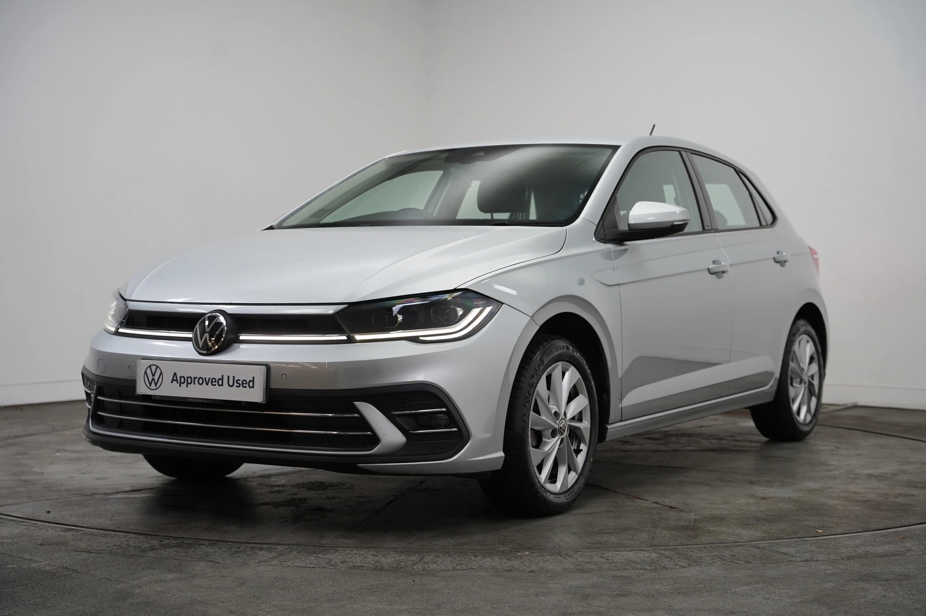 Volkswagen-Polo-image-37