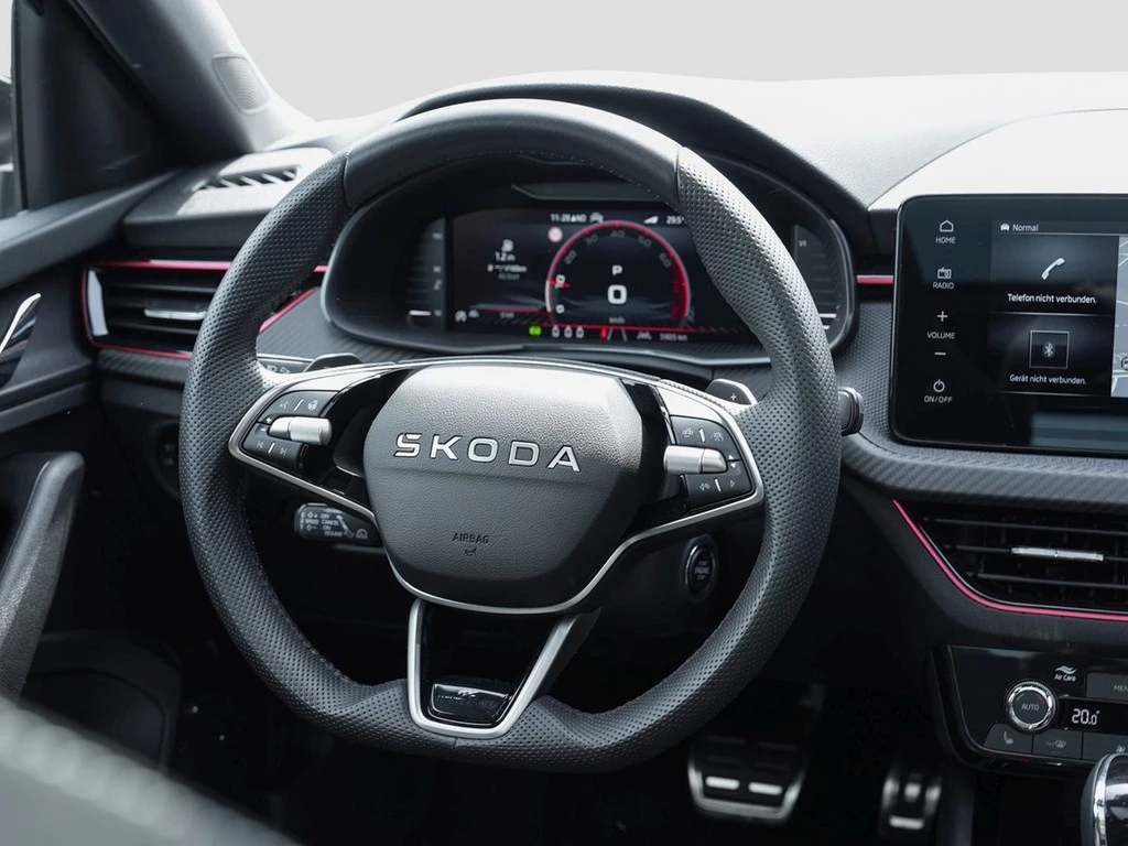 Škoda Scala 1.5 TSI DSG Monte Carlo Navi/SmartLink/RFK