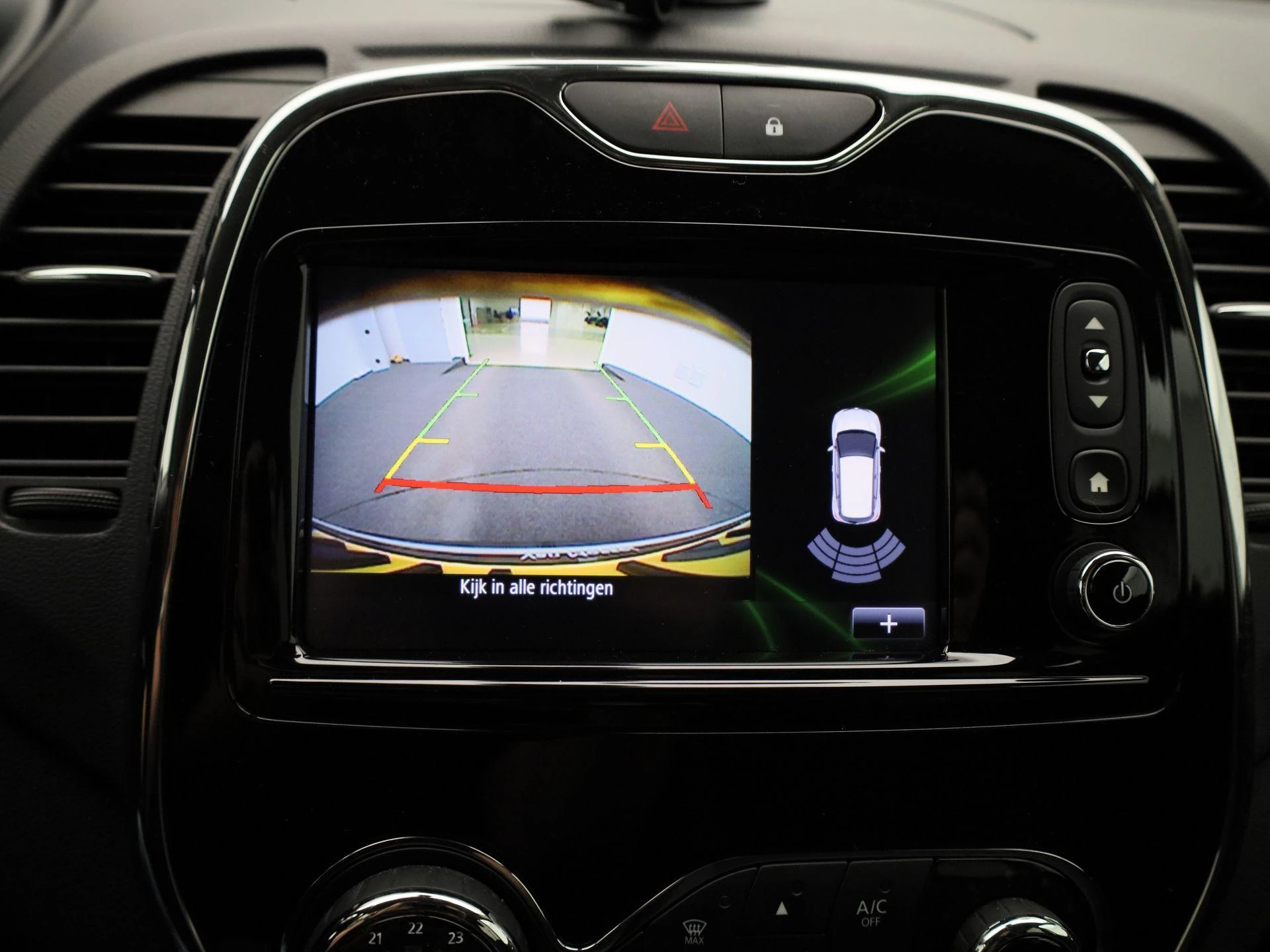 Renault-Captur-image-23