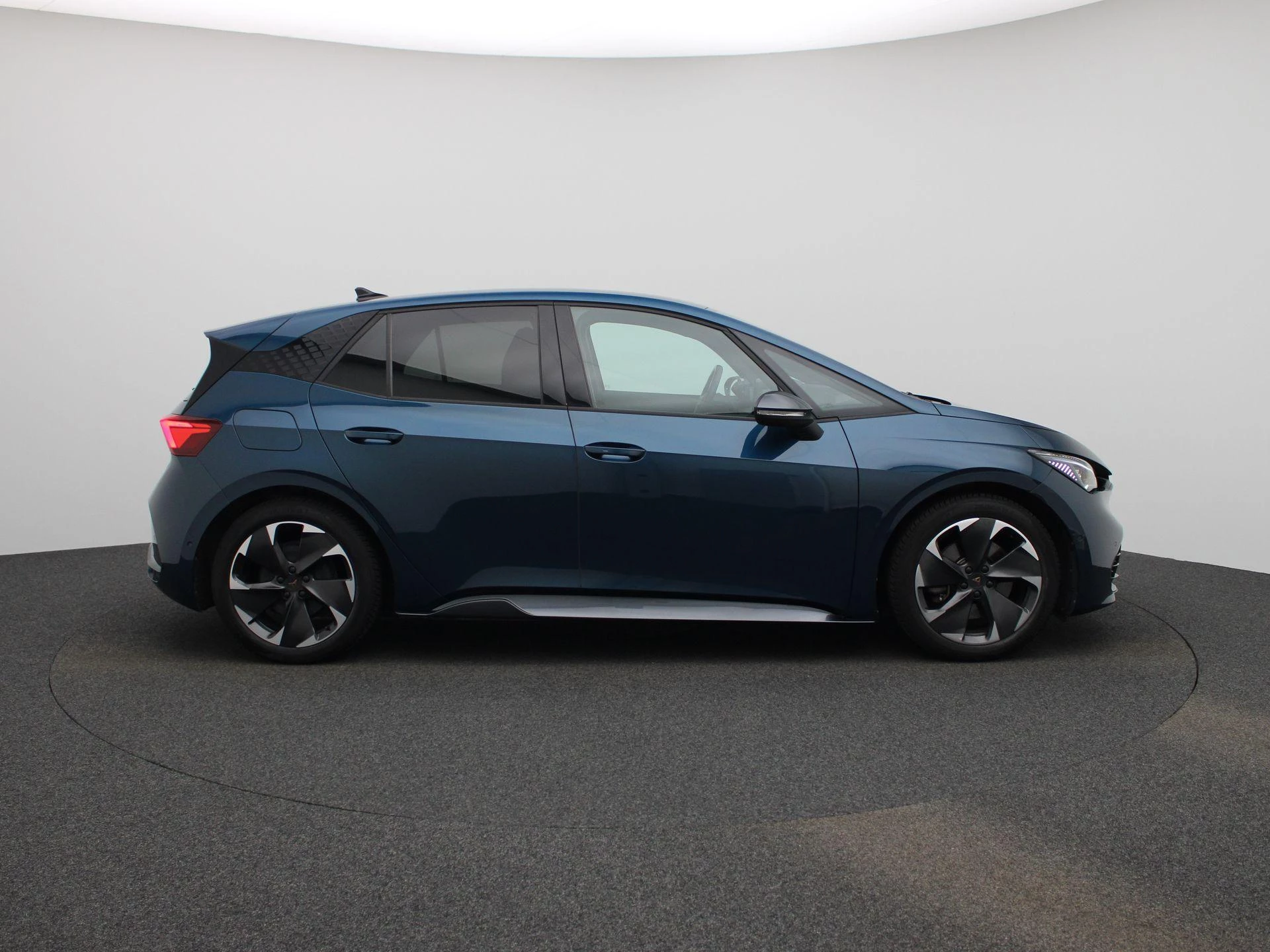 CUPRA Born Adrenaline 62 kWh