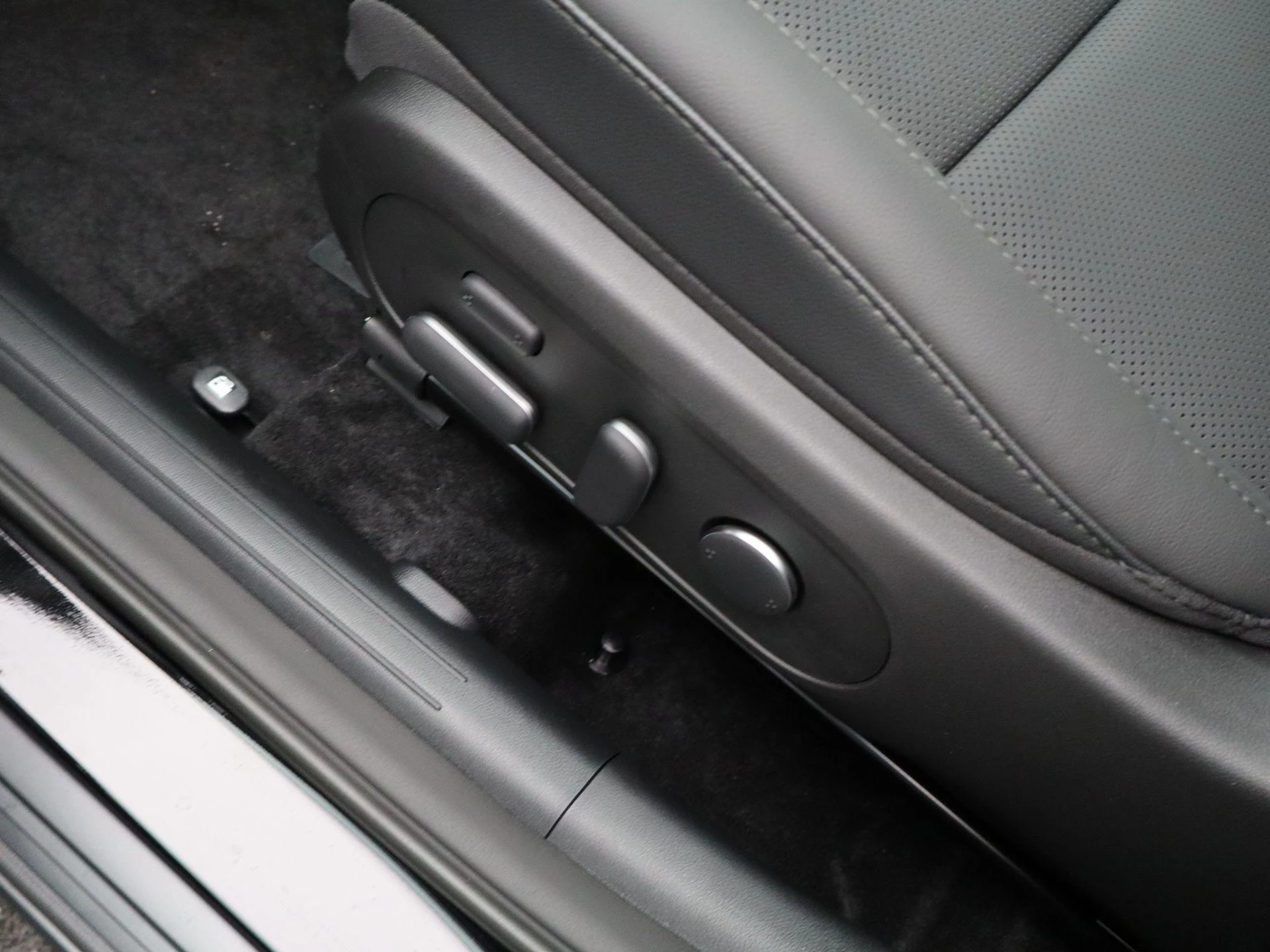 Hyundai Kona 1.6 GDI HEV Premium Sky