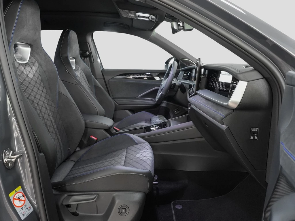 Volkswagen Tayron R-Line 4M NaviMax Pano AHK StHz BlackSt