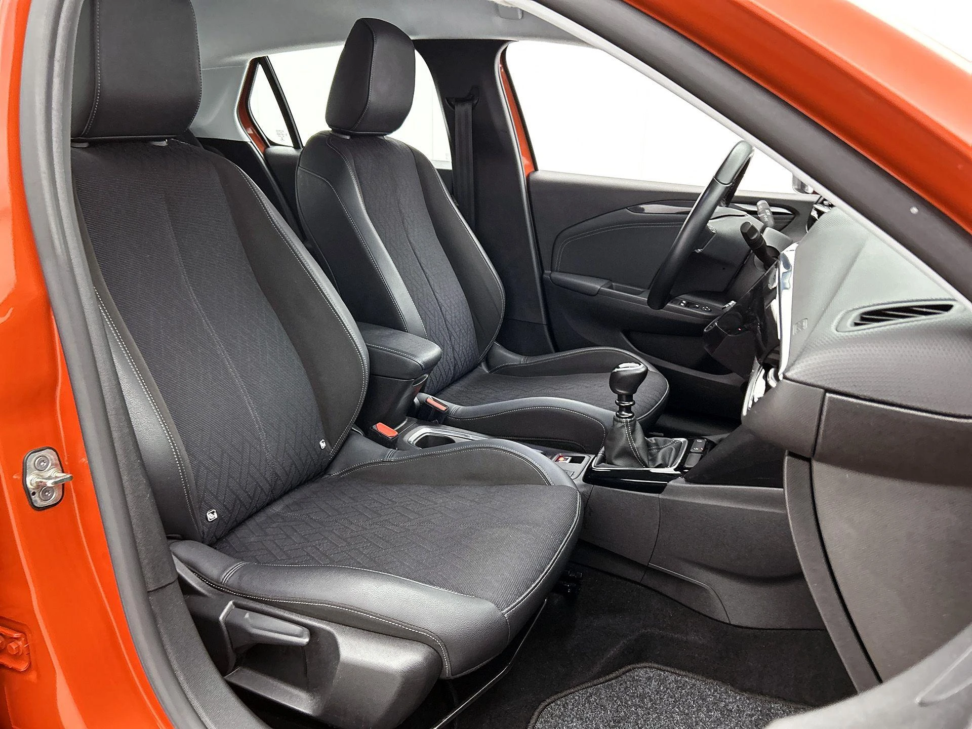 Opel-Corsa-image-35