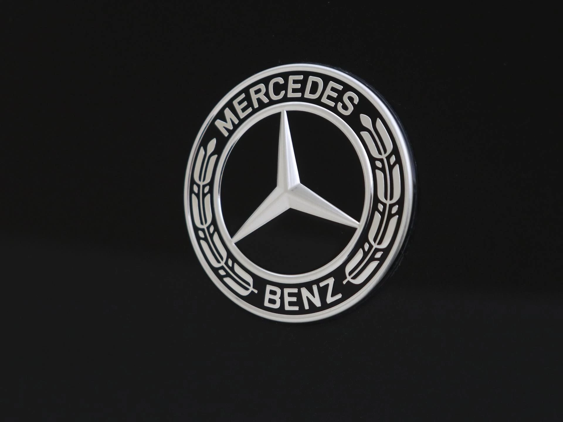 Mercedes-Benz-E-Klasse-image-29