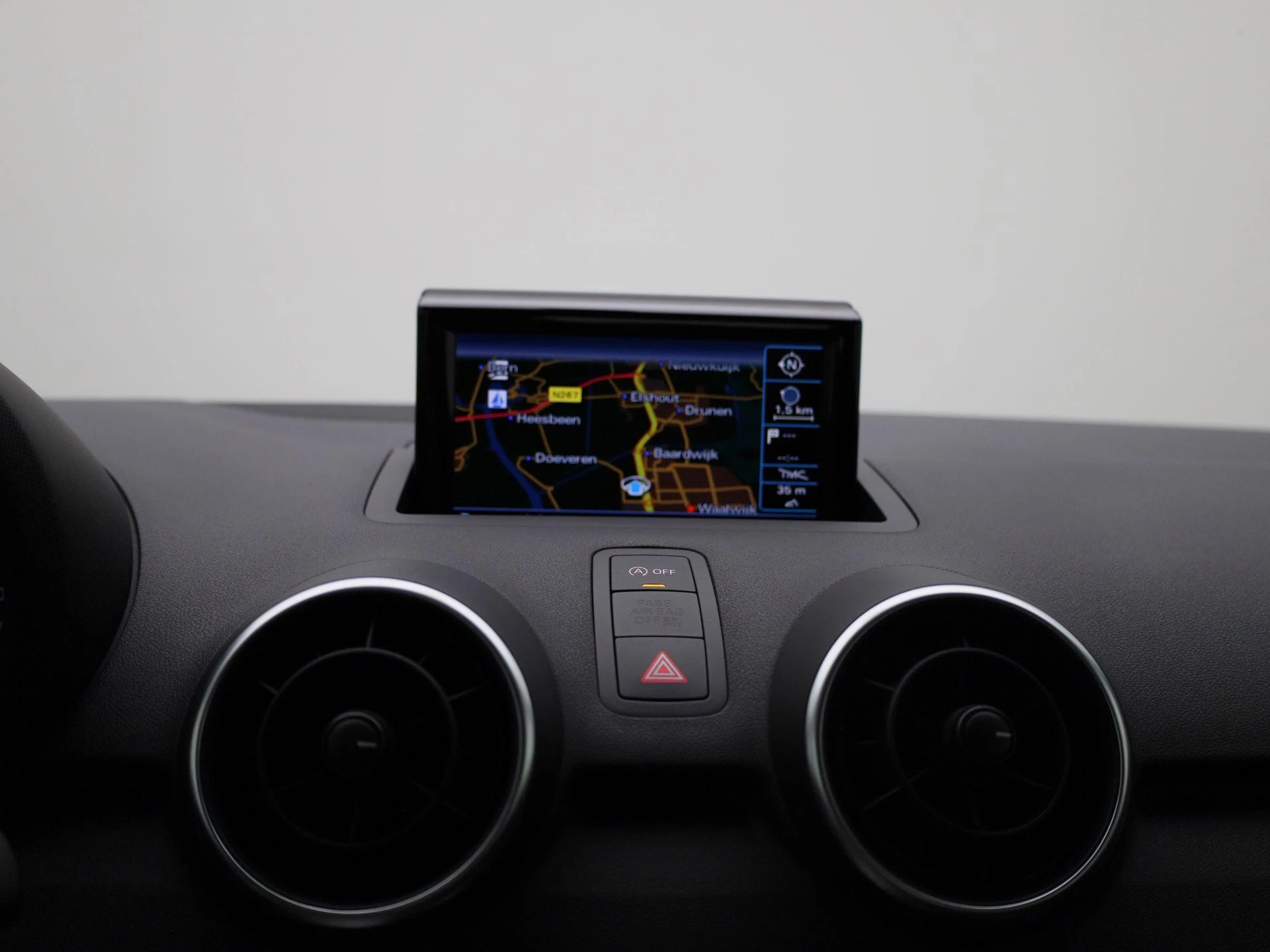Audi-A1 Sportback-image-18
