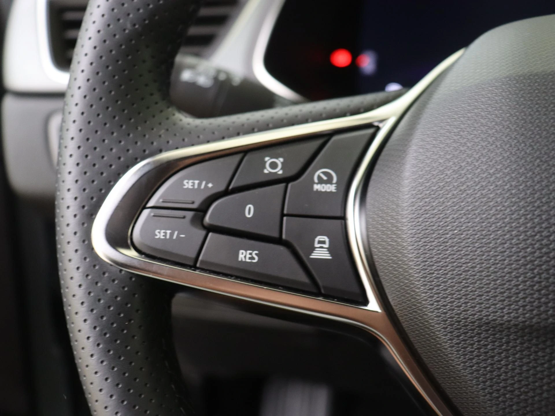 Renault-Captur-image-11