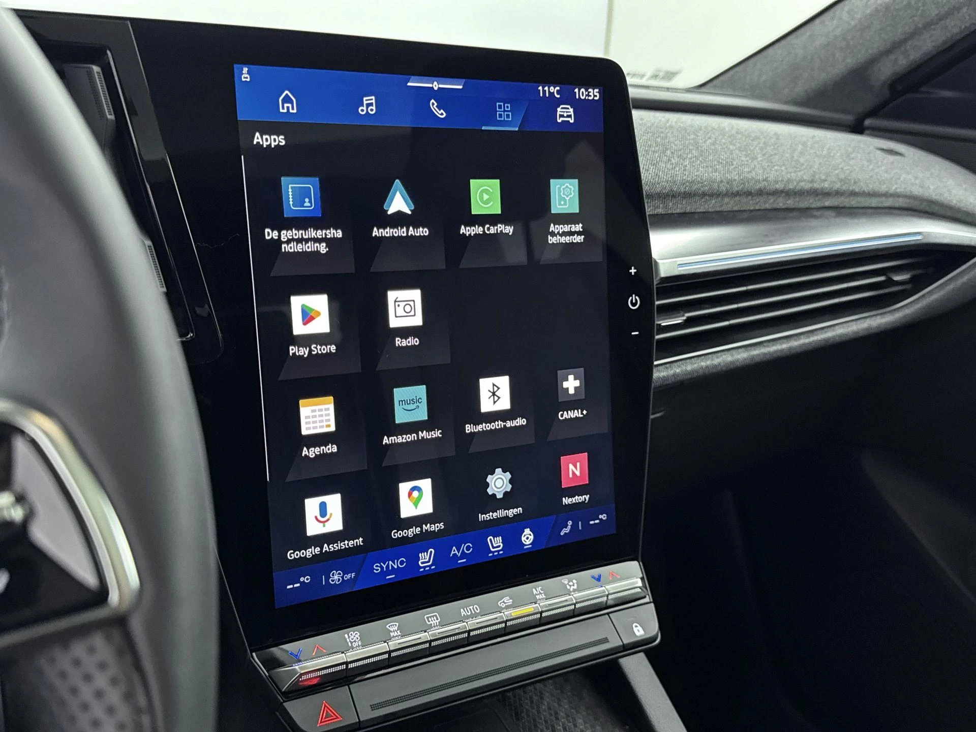 Renault-Scénic-image-11