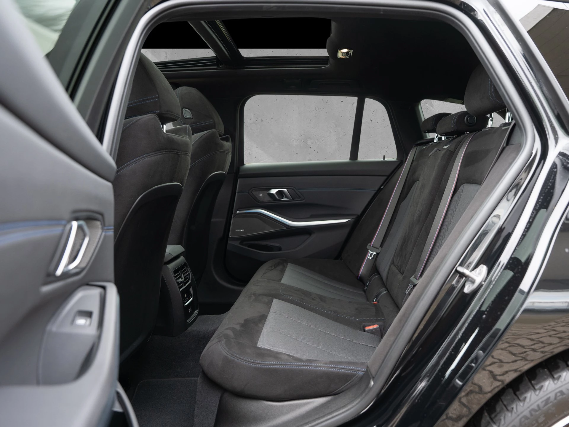 BMW-3er Reihe-image-8