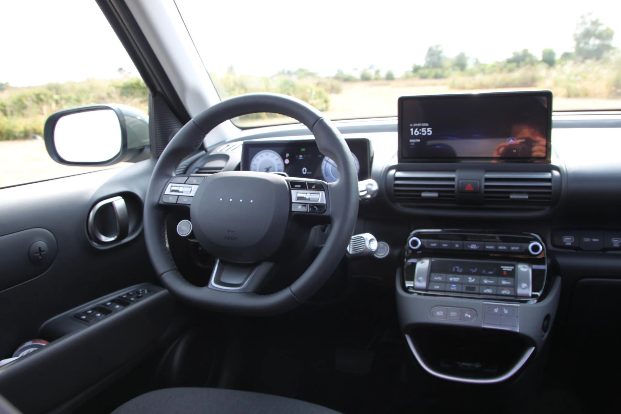 Hyundai-Inster-image-14