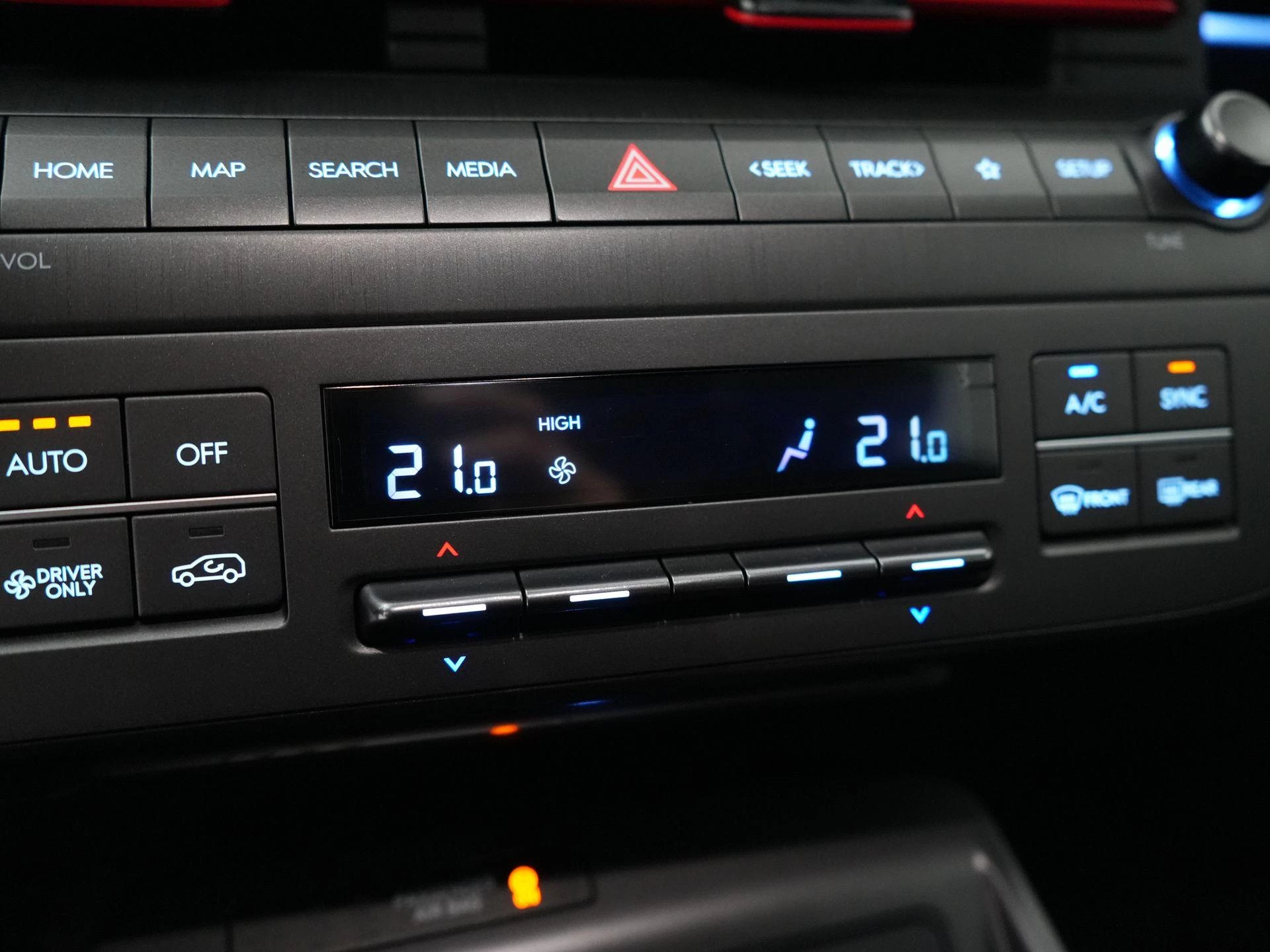 Hyundai-Kona-image-18