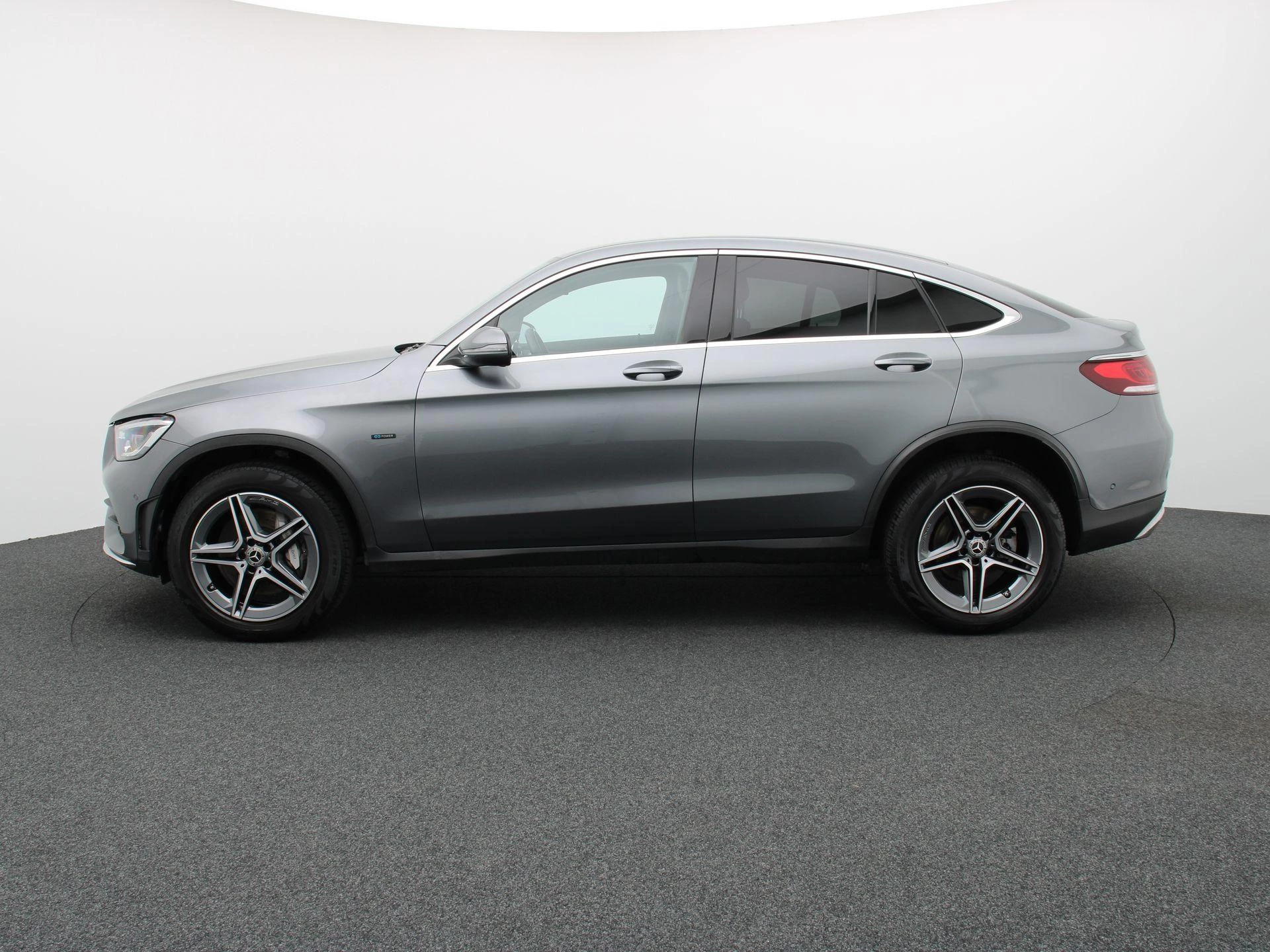 Mercedes-Benz GLC 300 de 4MATIC Coupé + AMG LINE + BURMESTER + CARPLAY +