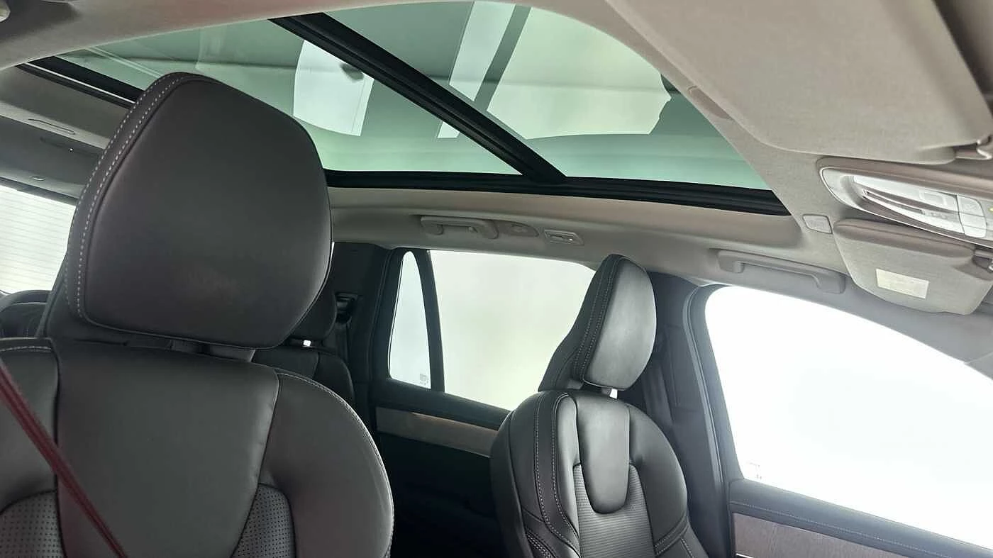 Volvo-XC90-image-22