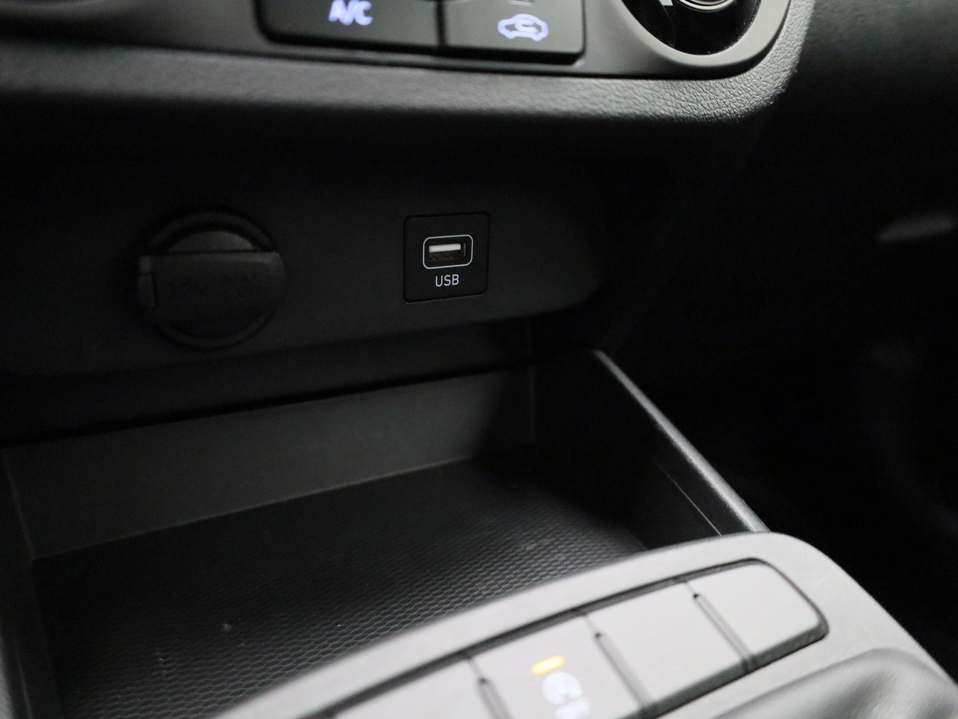 Hyundai-i10-image-24