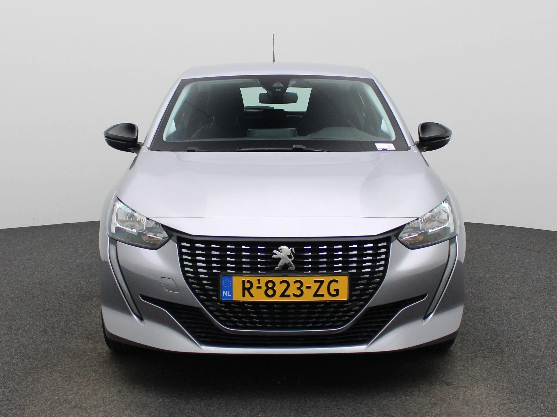 Peugeot-208-image-2