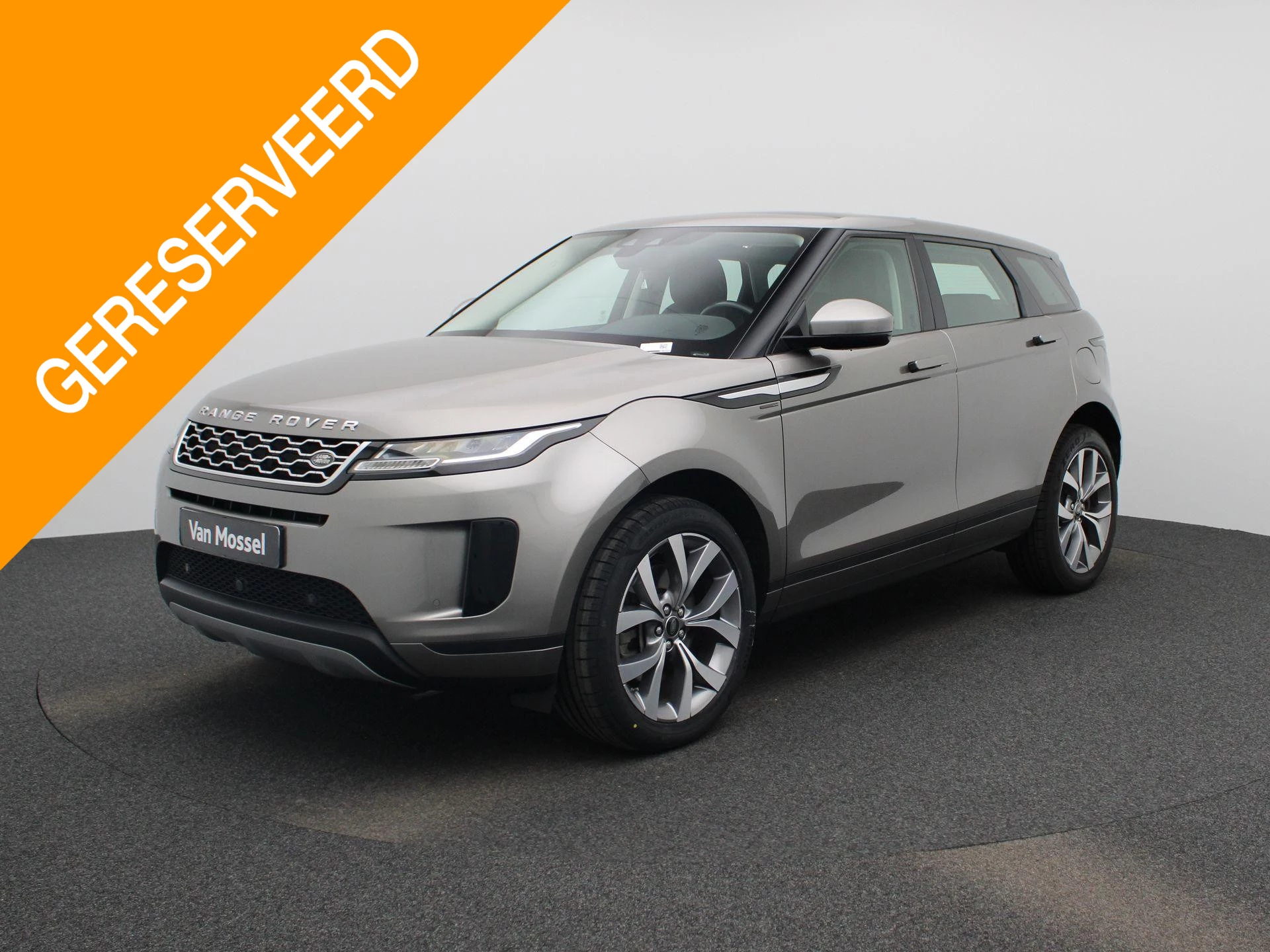 Land Rover-Range Rover Evoque-image-0