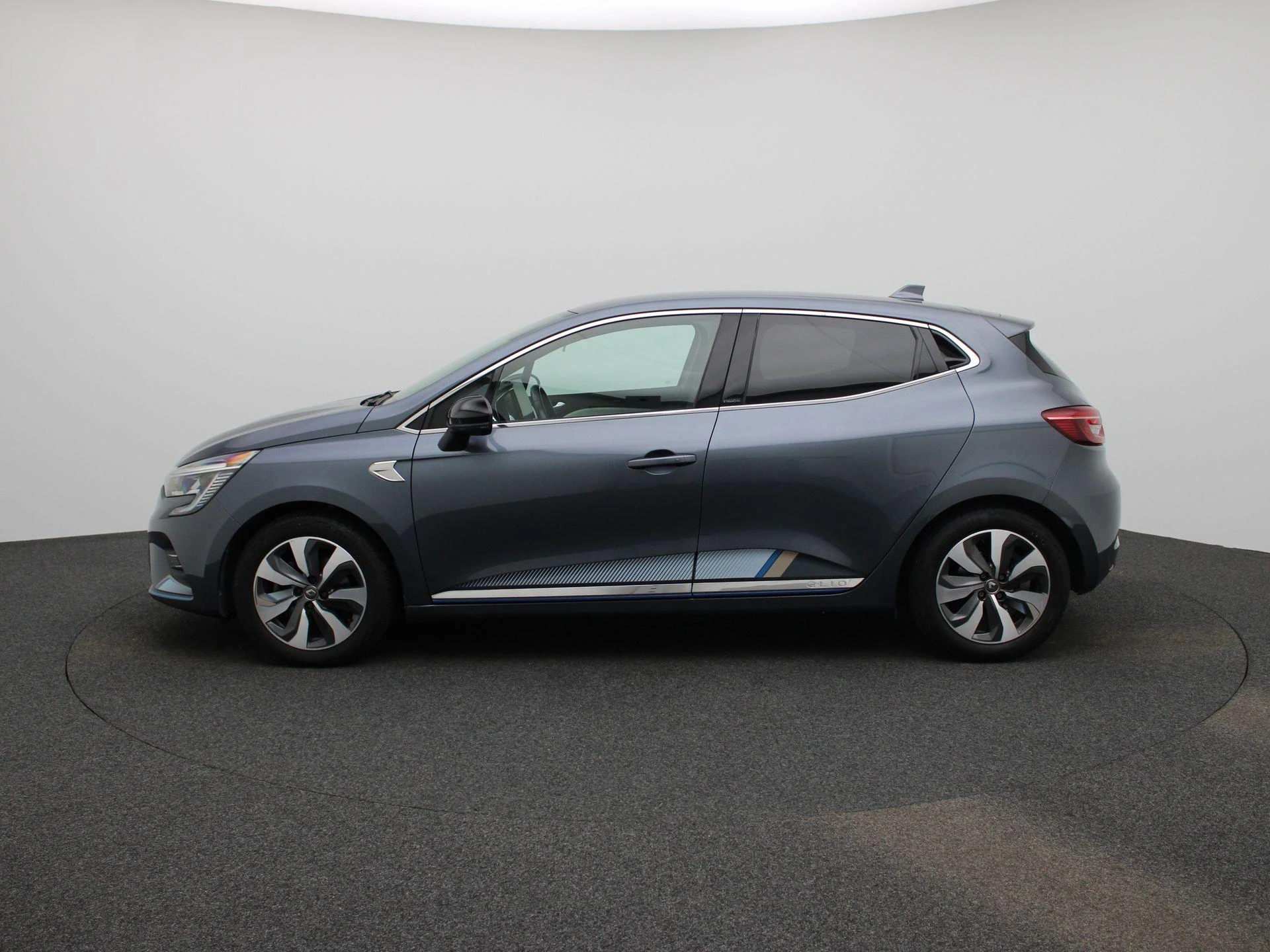 Renault-Clio-image-3