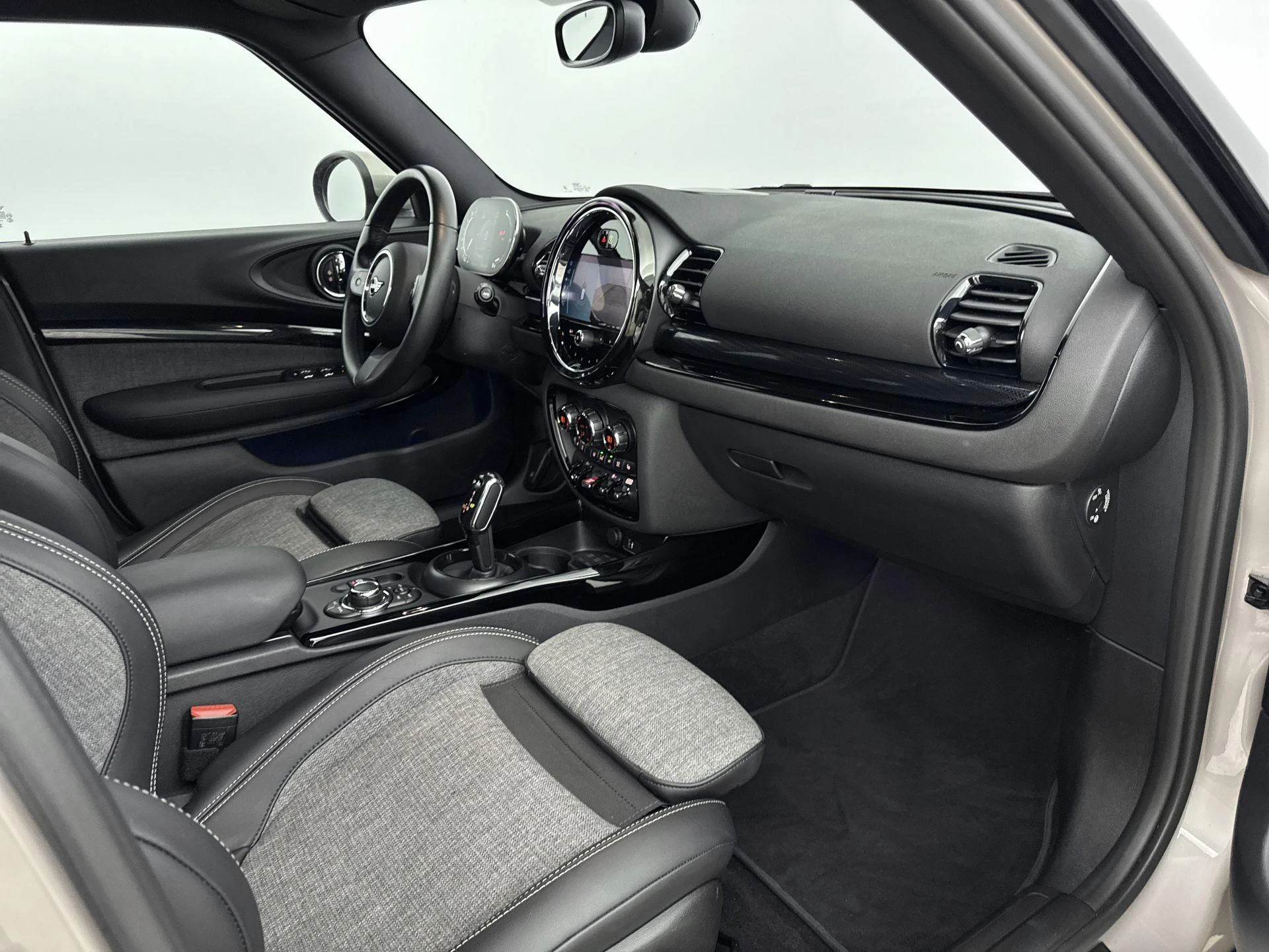 MINI-Clubman-image-16