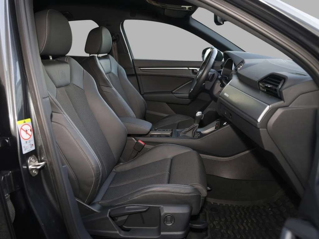 Audi-Q3-image-7
