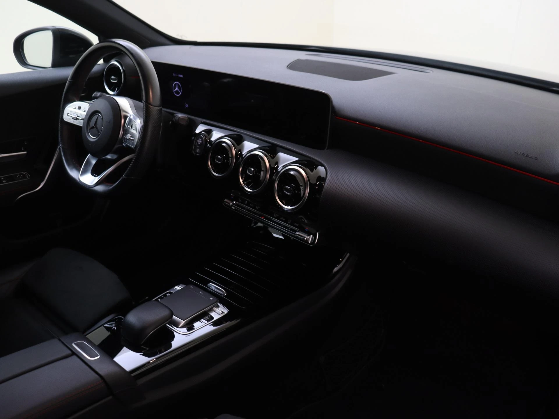 Mercedes-Benz A-Klasse 180 Business Solution AMG