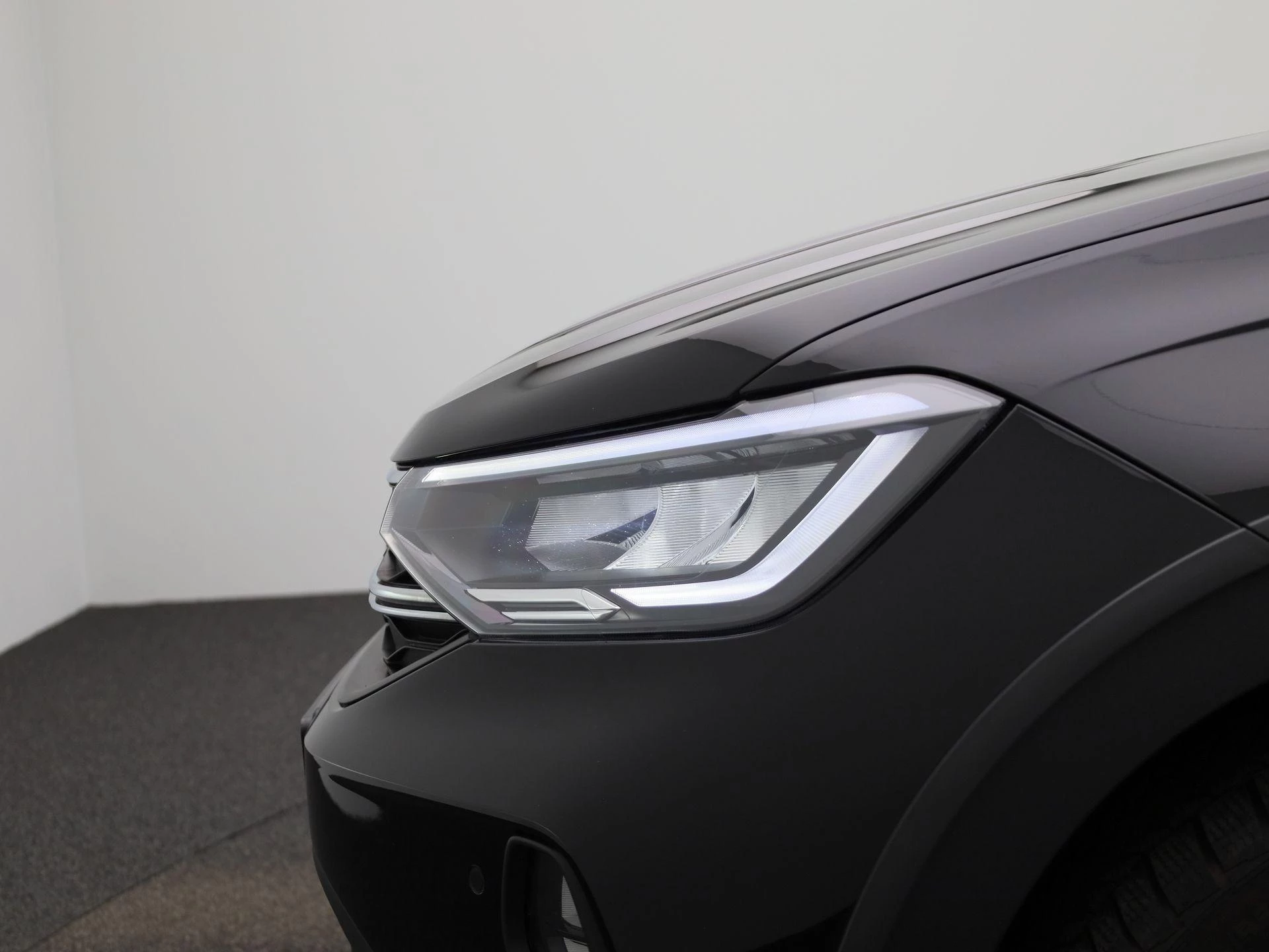 Volkswagen-Taigo-image-14