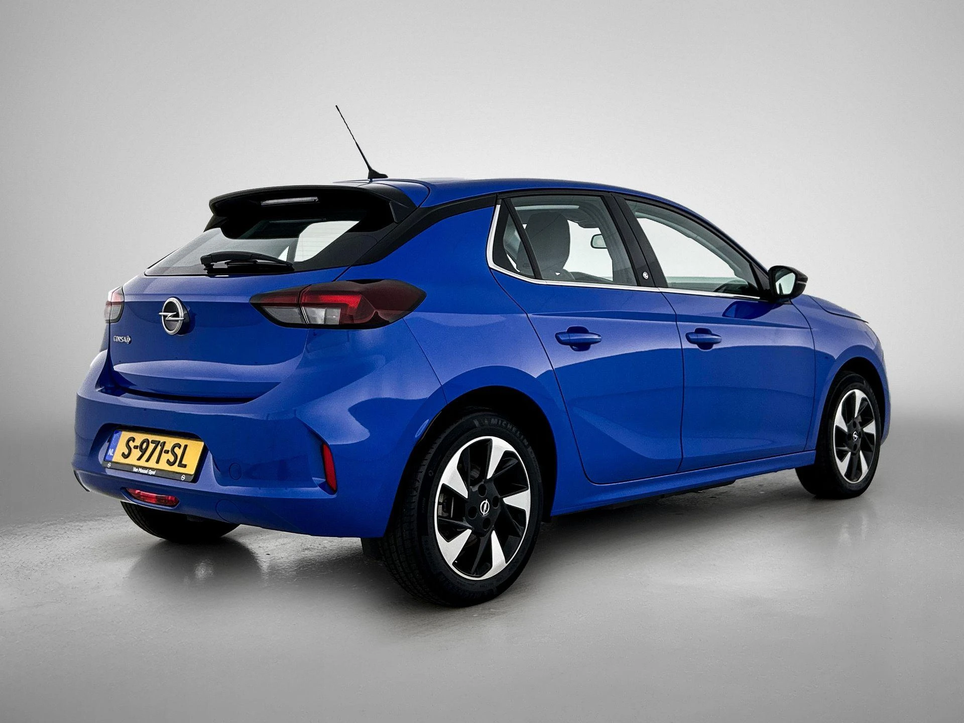 Opel-Corsa-e-image-3