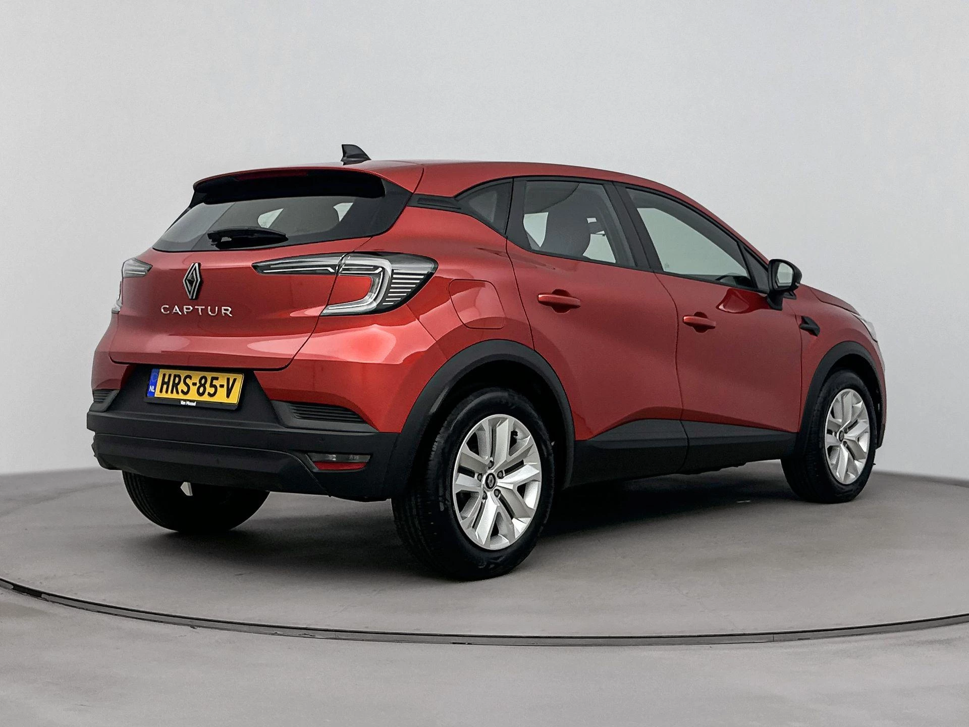 Renault-Captur-image-3