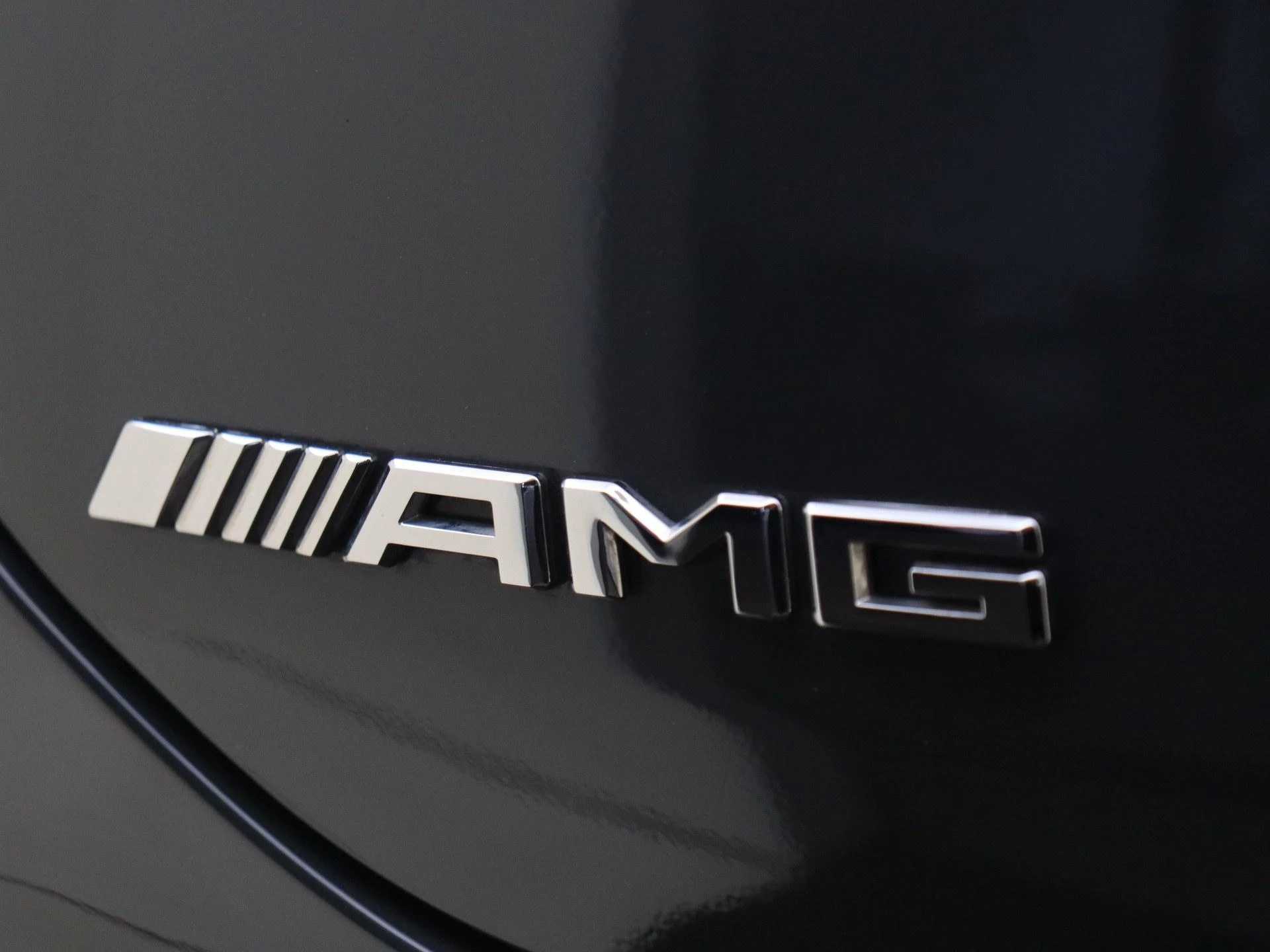 Mercedes-Benz-GLE-image-23