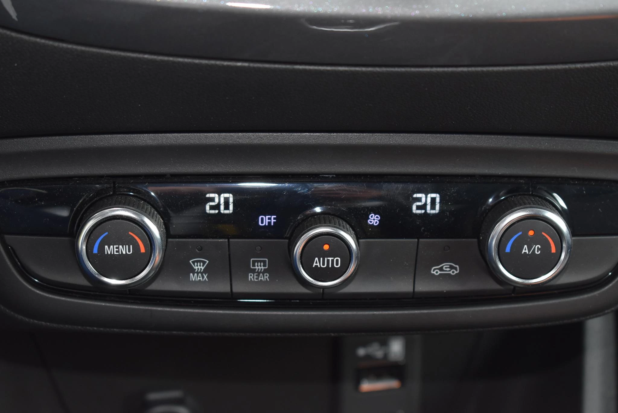 Opel-Crossland-image-32