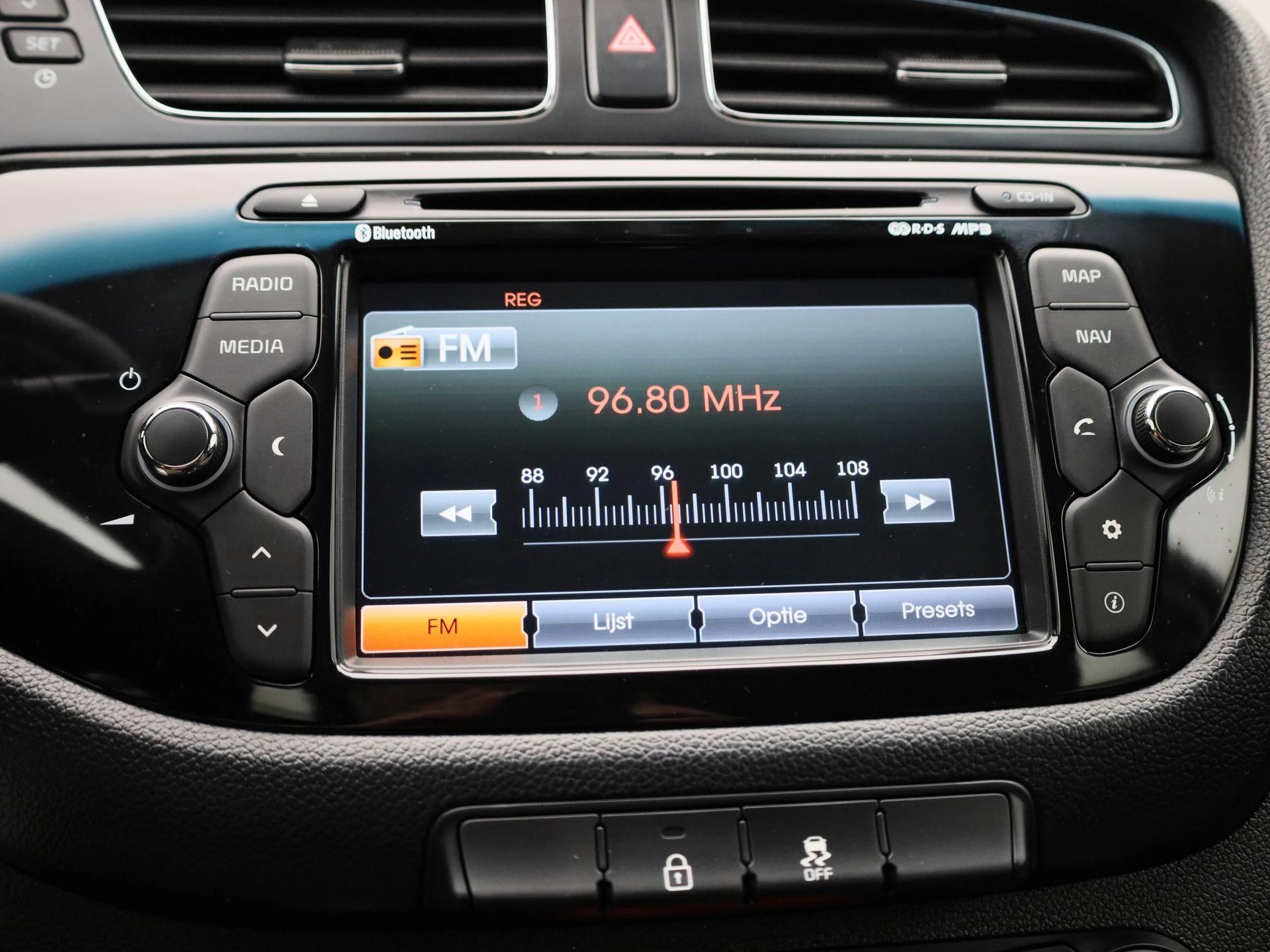 Kia cee'd 1.6 GDI BusinessLine
