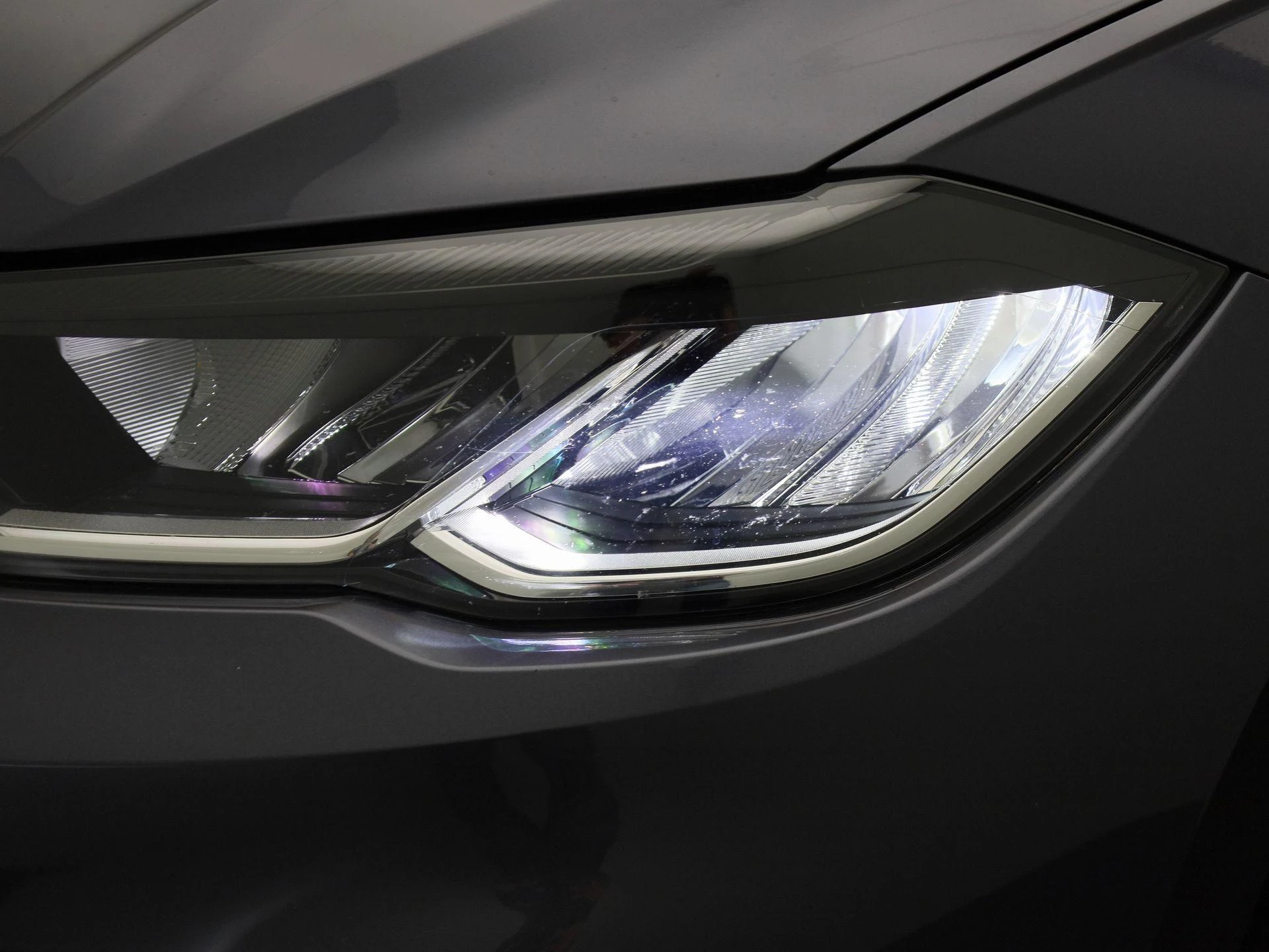 Volkswagen-Polo-image-13