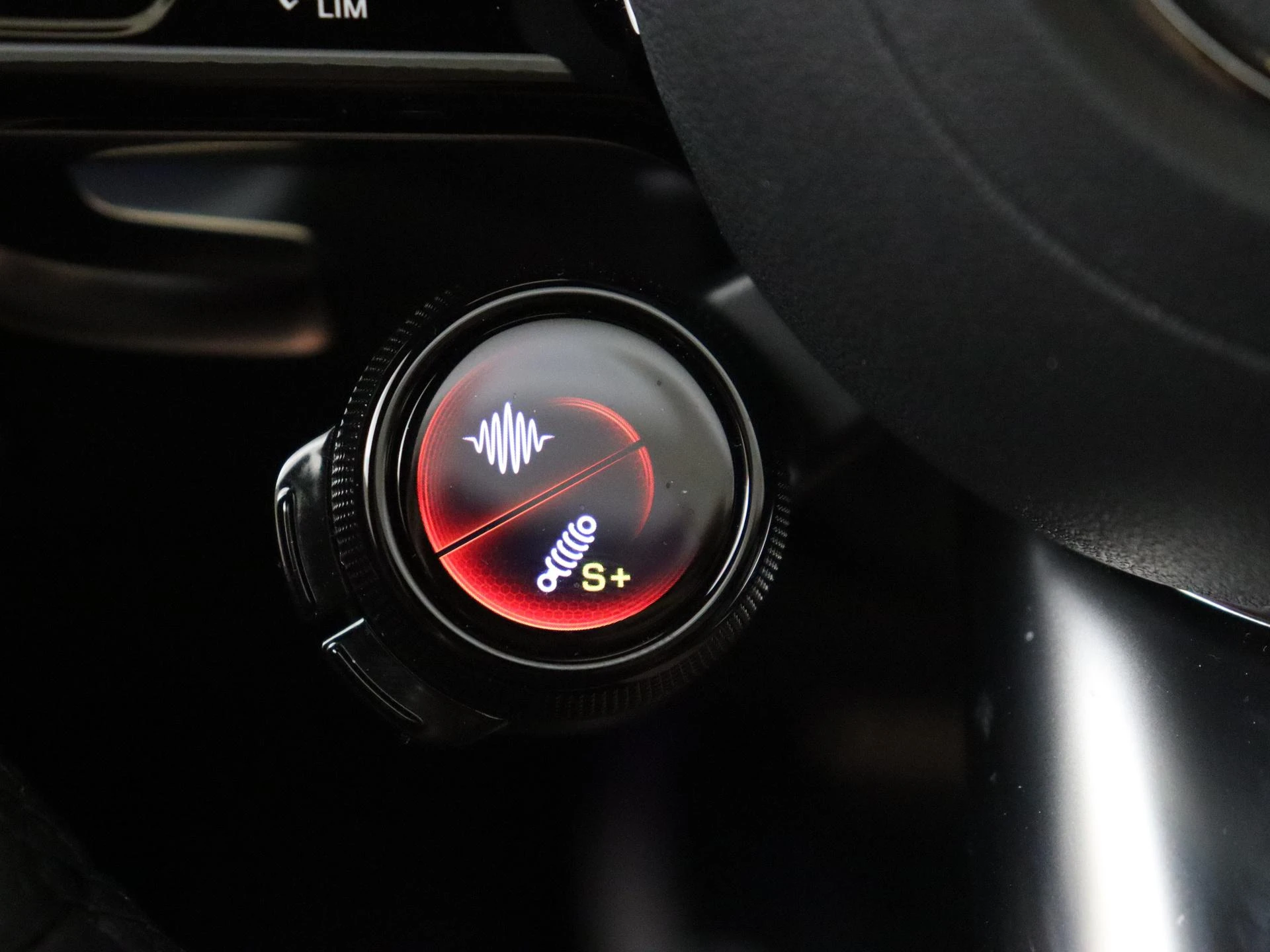 Mercedes-Benz-E-Klasse-image-22