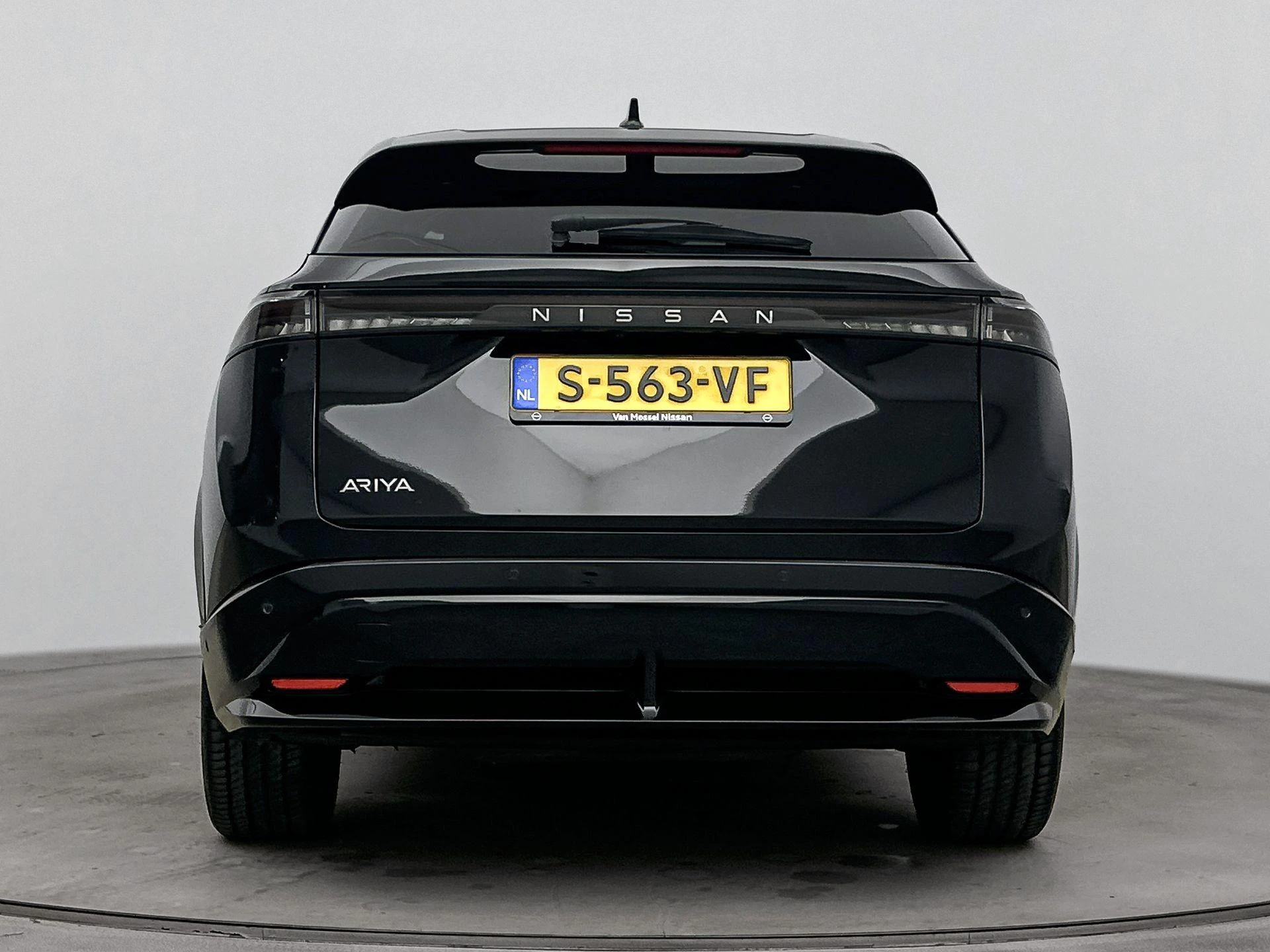 Nissan-ARIYA-image-2