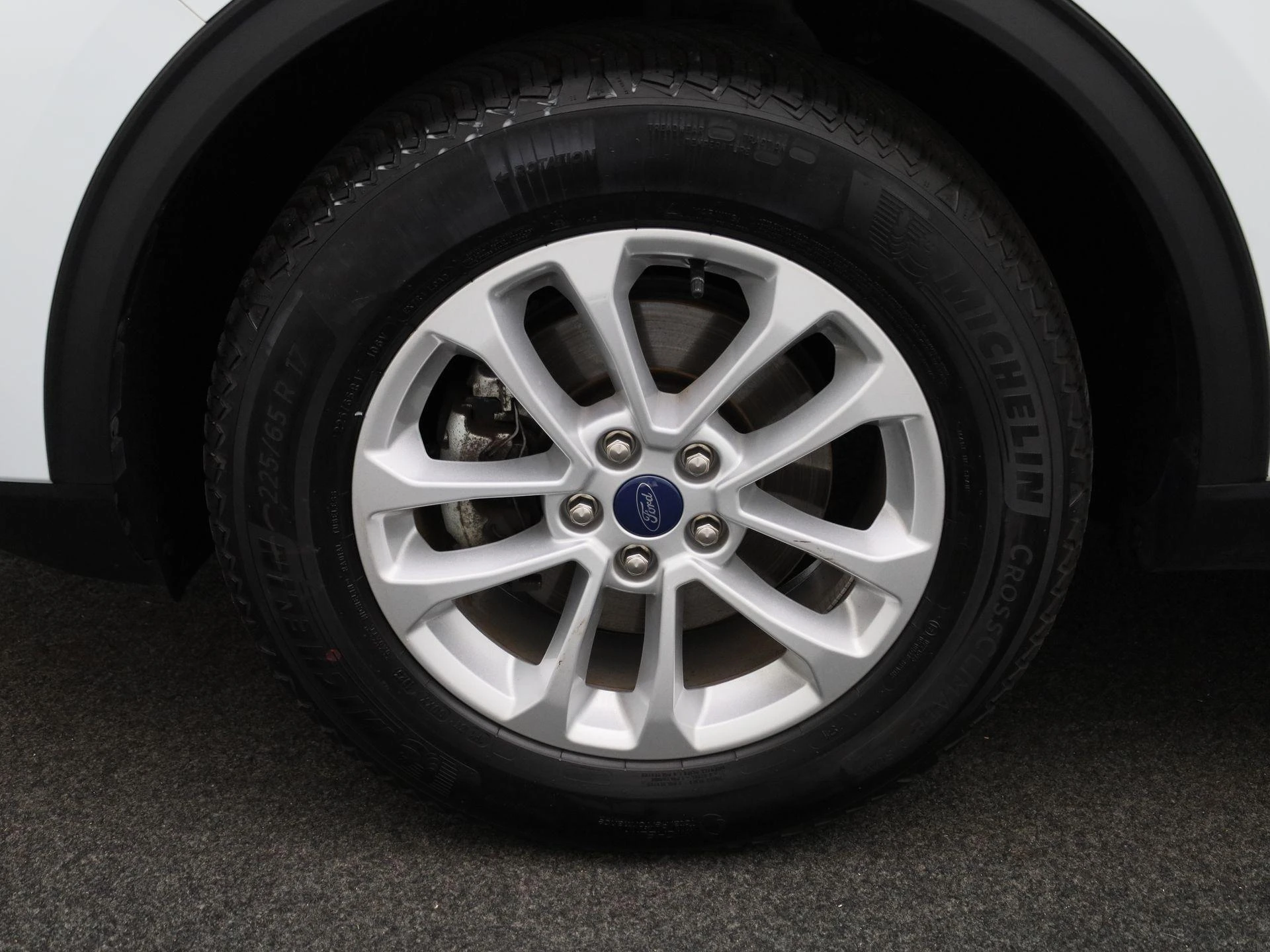 Ford-Kuga-image-12