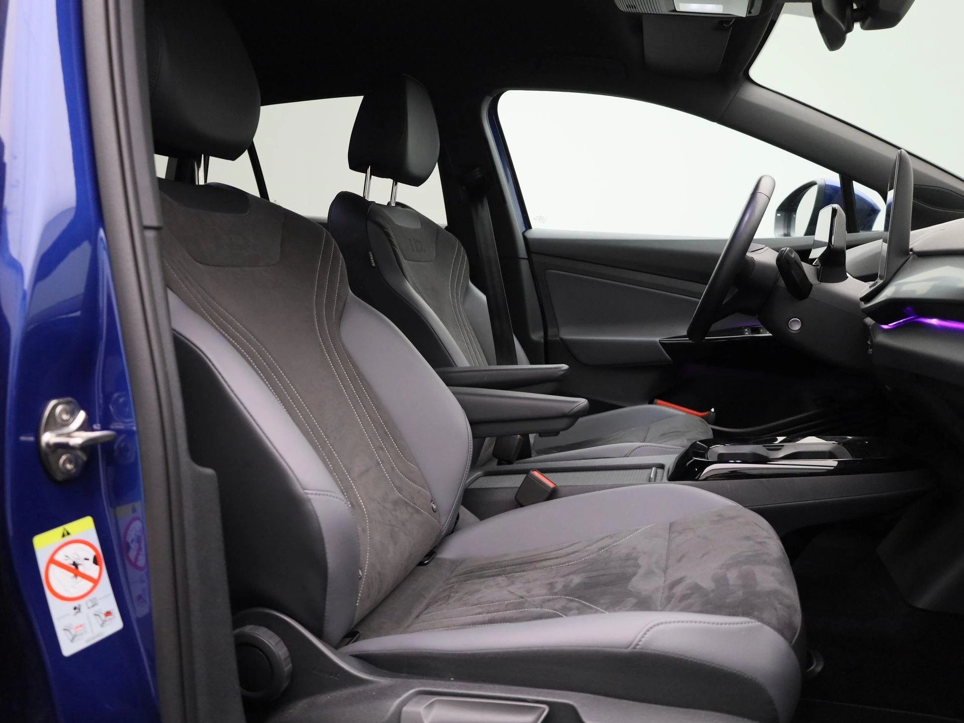 Volkswagen-ID.4-image-35