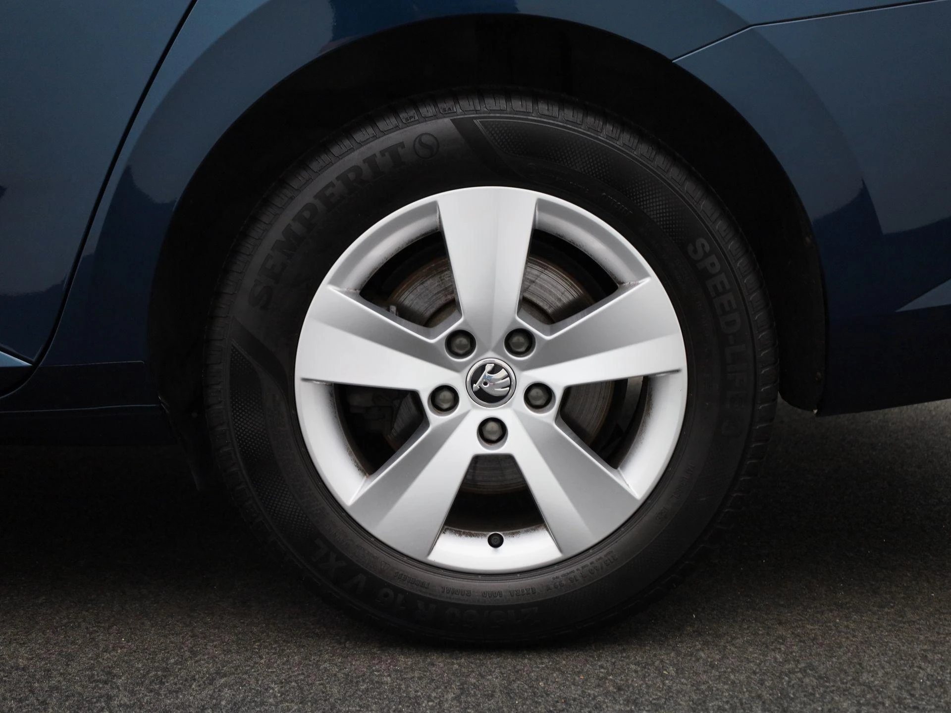 Škoda-Superb-image-12