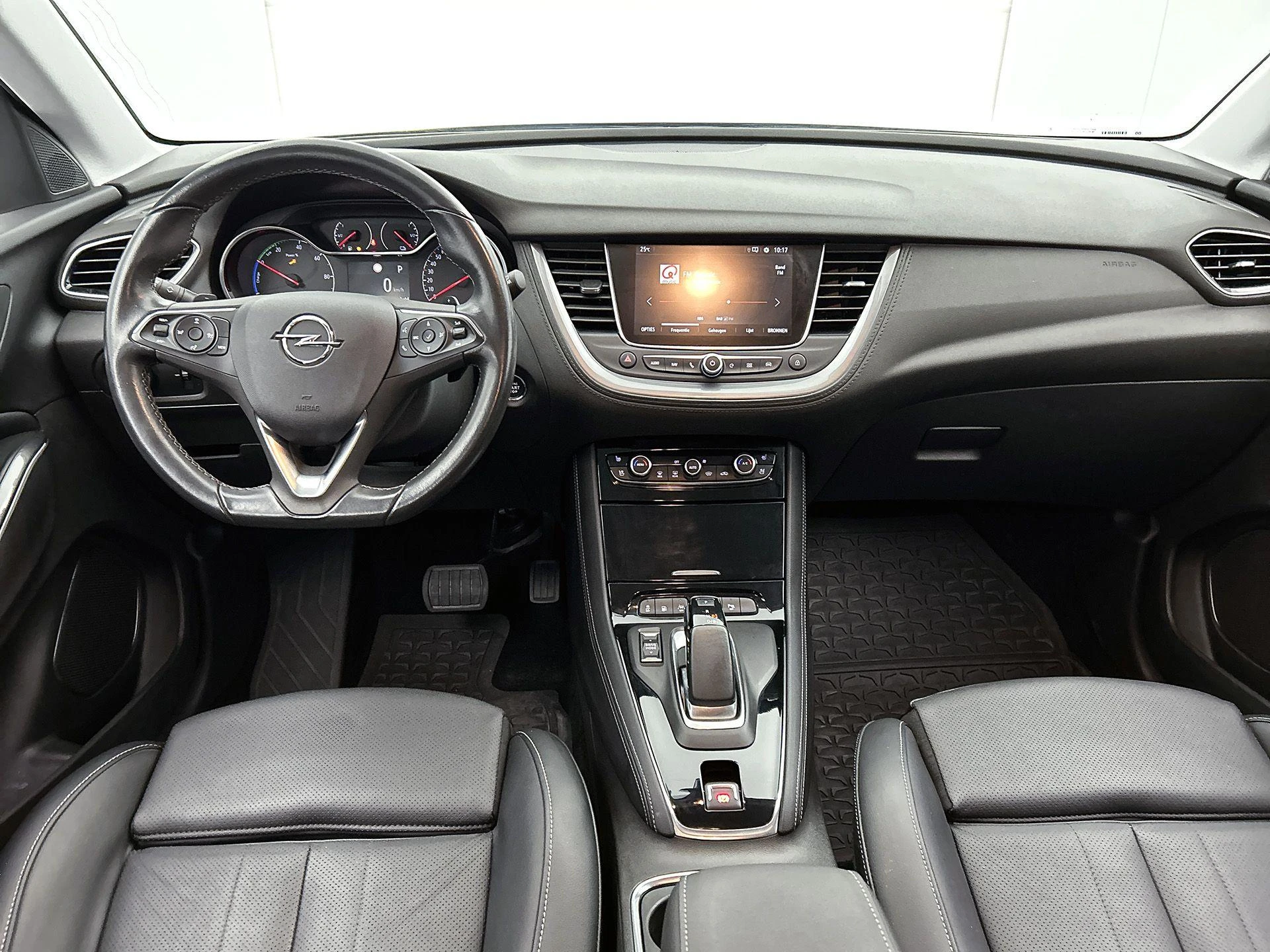 Opel-Grandland X-image-21