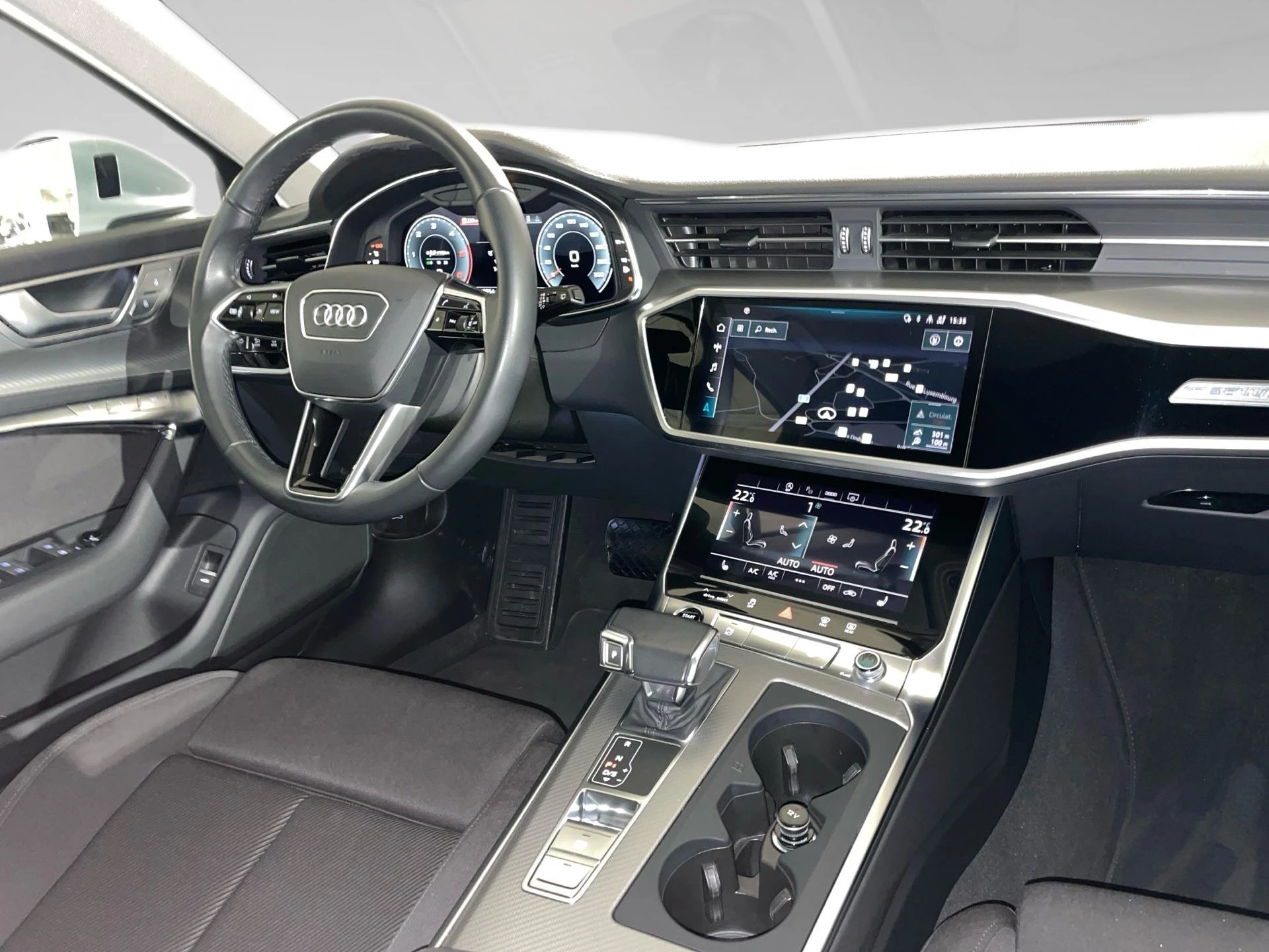 Audi A6 Avant 40 TDI quattro S tronic Sport